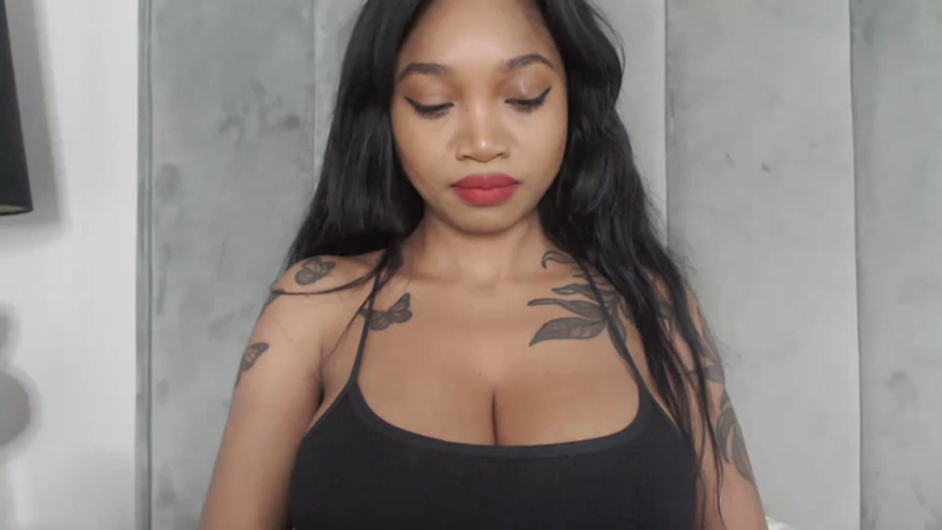 Gallery image thumbnail from KimmiDoka's myfreecams stream on, 05/22/2023, 10:11 image 9 of 20