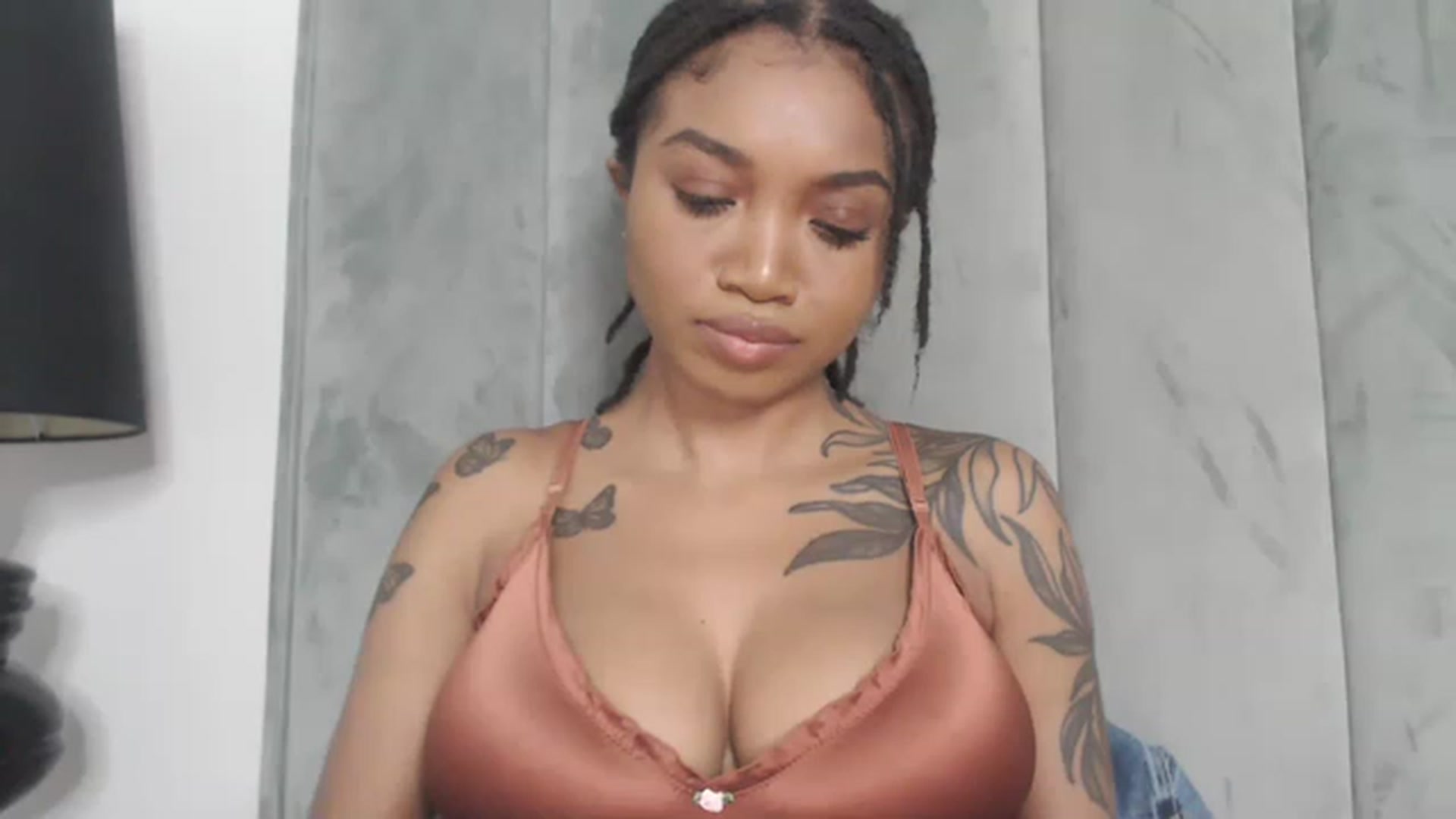 Gallery image thumbnail from KimmiDoka's myfreecams stream on, 06/11/2023, 15:02 image 7 of 20