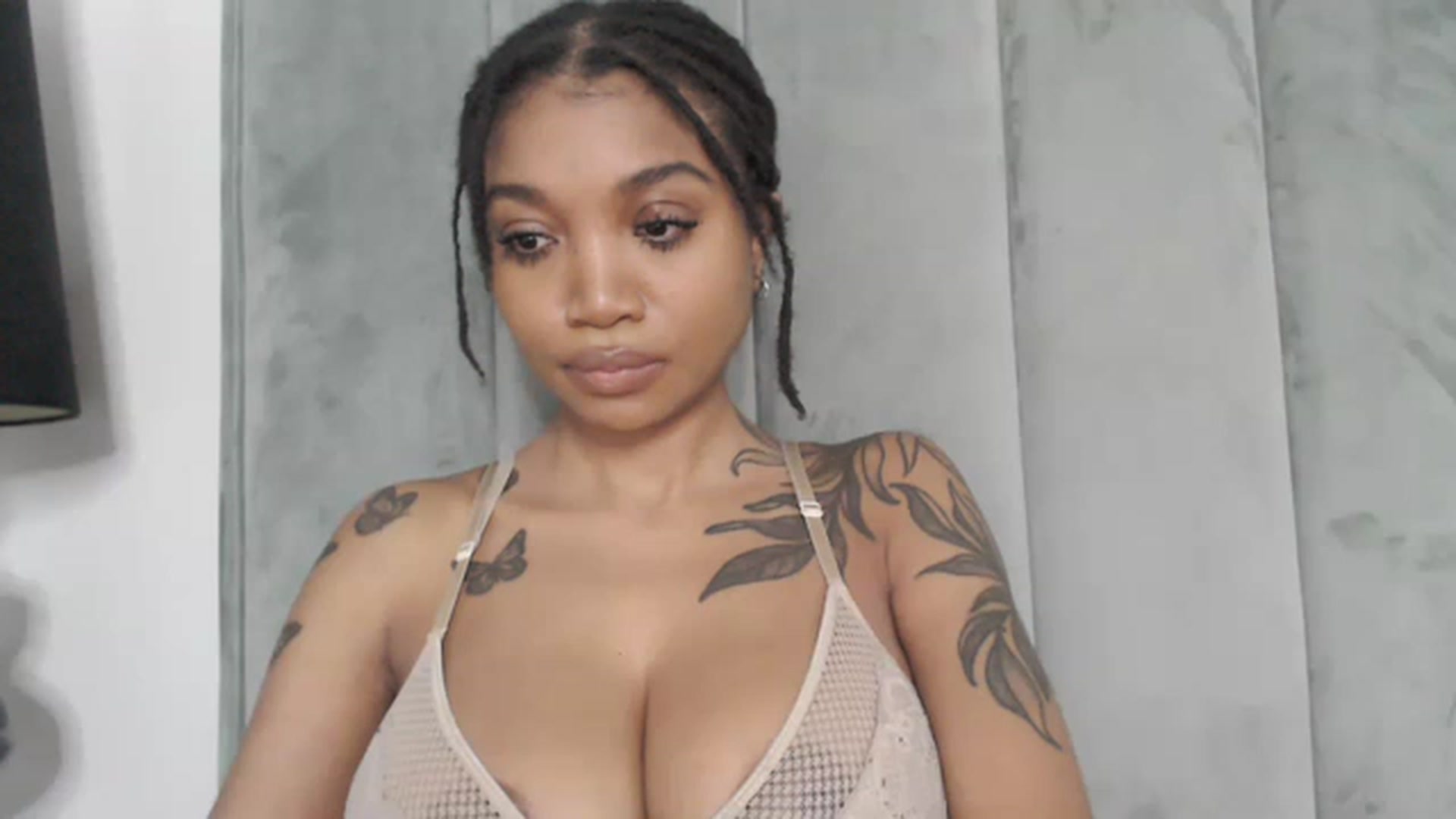 Gallery image thumbnail from KimmiDoka's myfreecams stream on, 06/17/2023, 14:33 image 7 of 20
