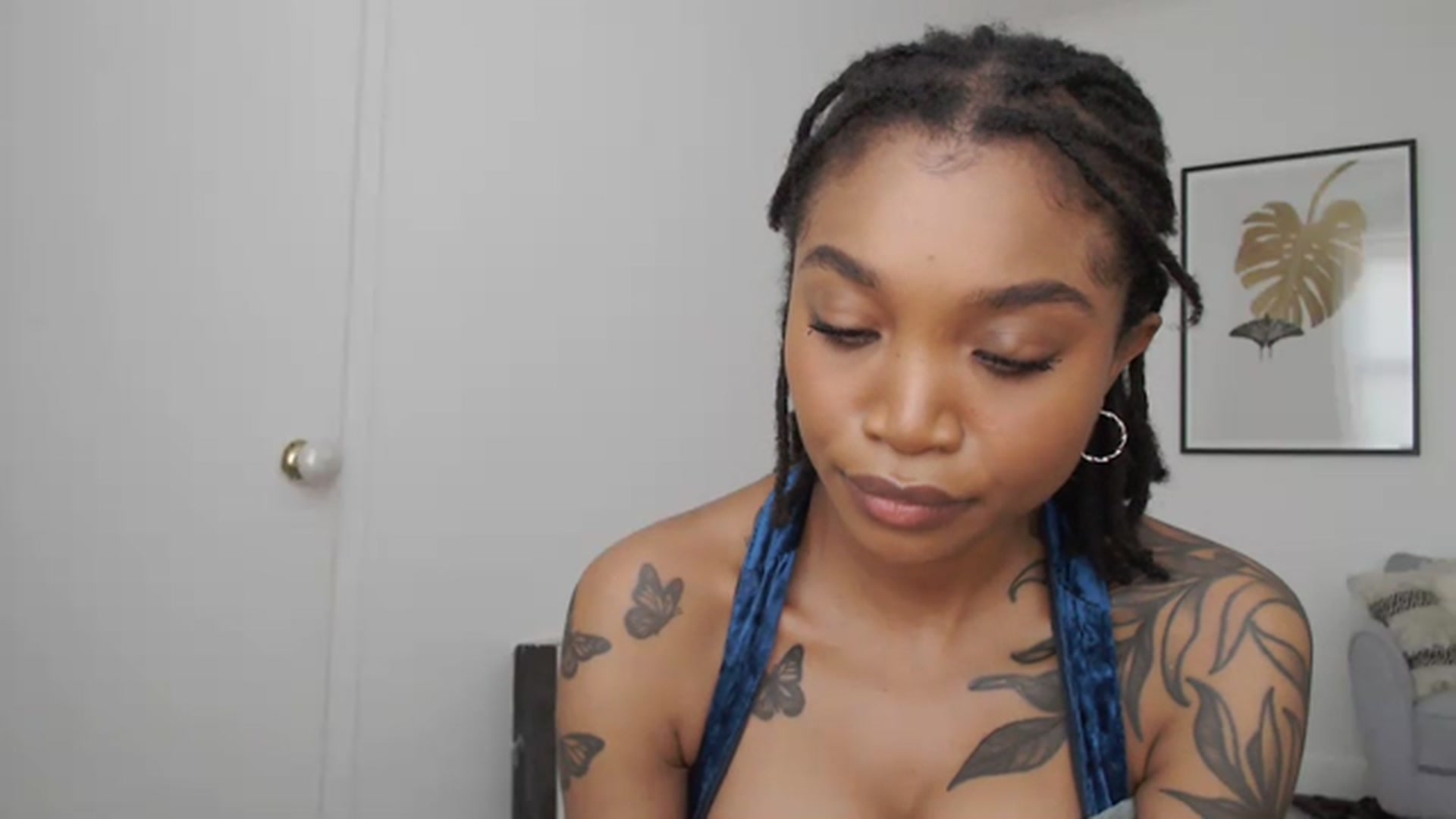 Gallery image thumbnail from KimmiDoka's myfreecams stream on, 07/19/2023, 20:02 image 20 of 20