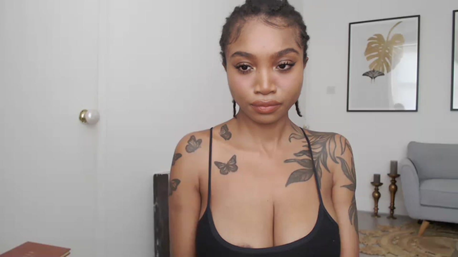 Gallery image thumbnail from KimmiDoka's myfreecams stream on, 08/24/2023, 18:39 image 4 of 20