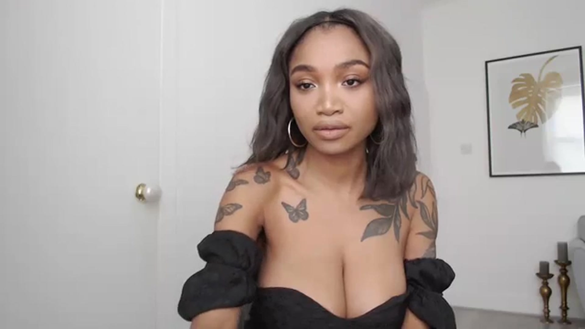 Gallery image thumbnail from KimmiDoka's myfreecams stream on, 09/18/2023, 14:50 image 19 of 20