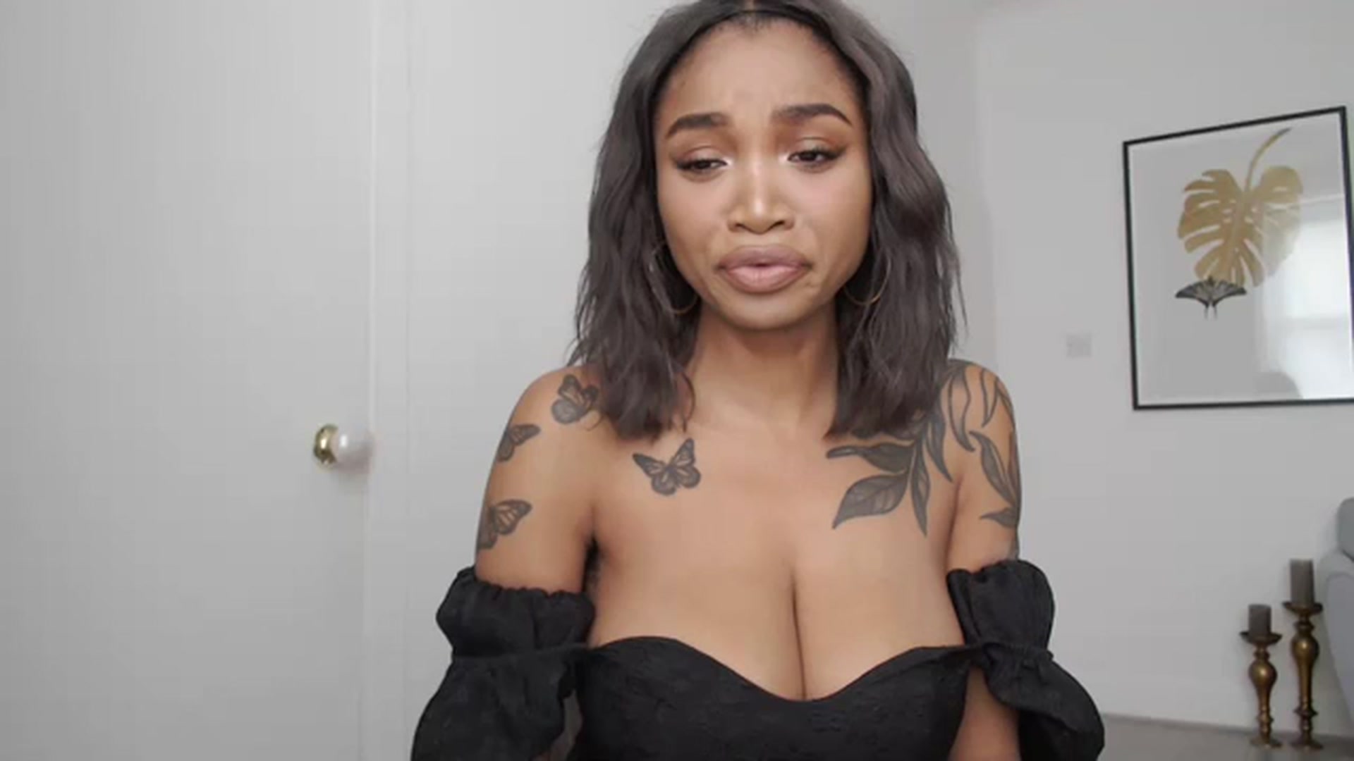 Gallery image thumbnail from KimmiDoka's myfreecams stream on, 09/18/2023, 14:50 image 15 of 20