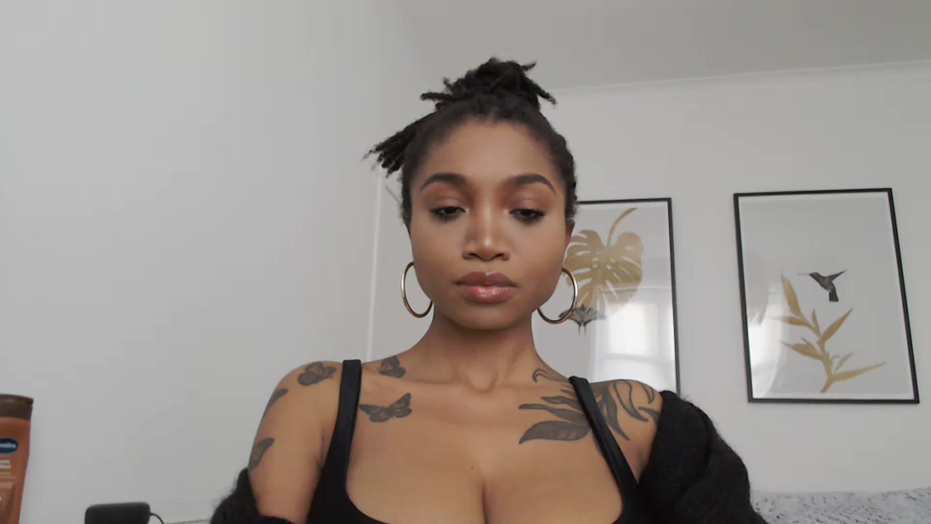 Gallery image thumbnail from KimmiDoka's myfreecams stream on, 01/27/2024, 15:40 image 7 of 20