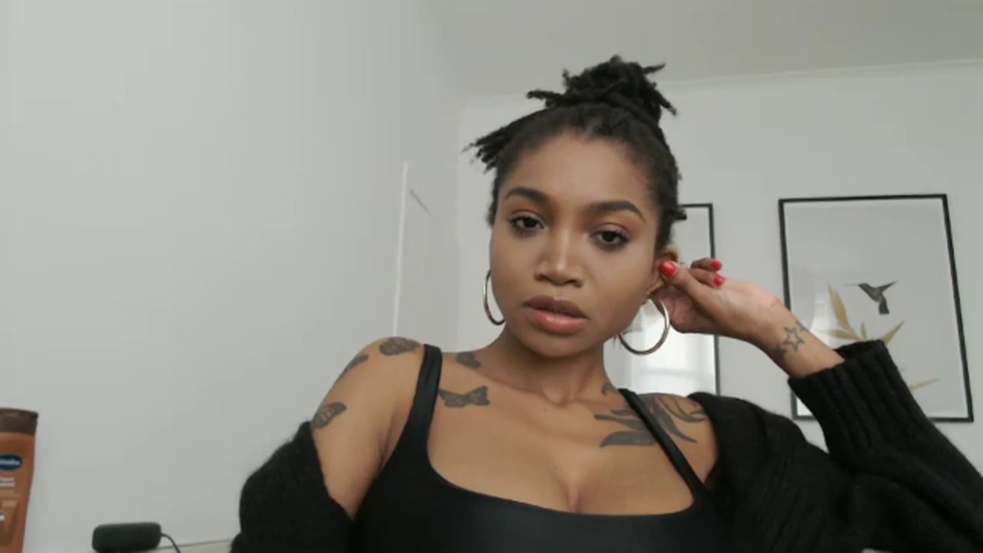Gallery image thumbnail from KimmiDoka's myfreecams stream on, 01/27/2024, 15:40 image 6 of 20