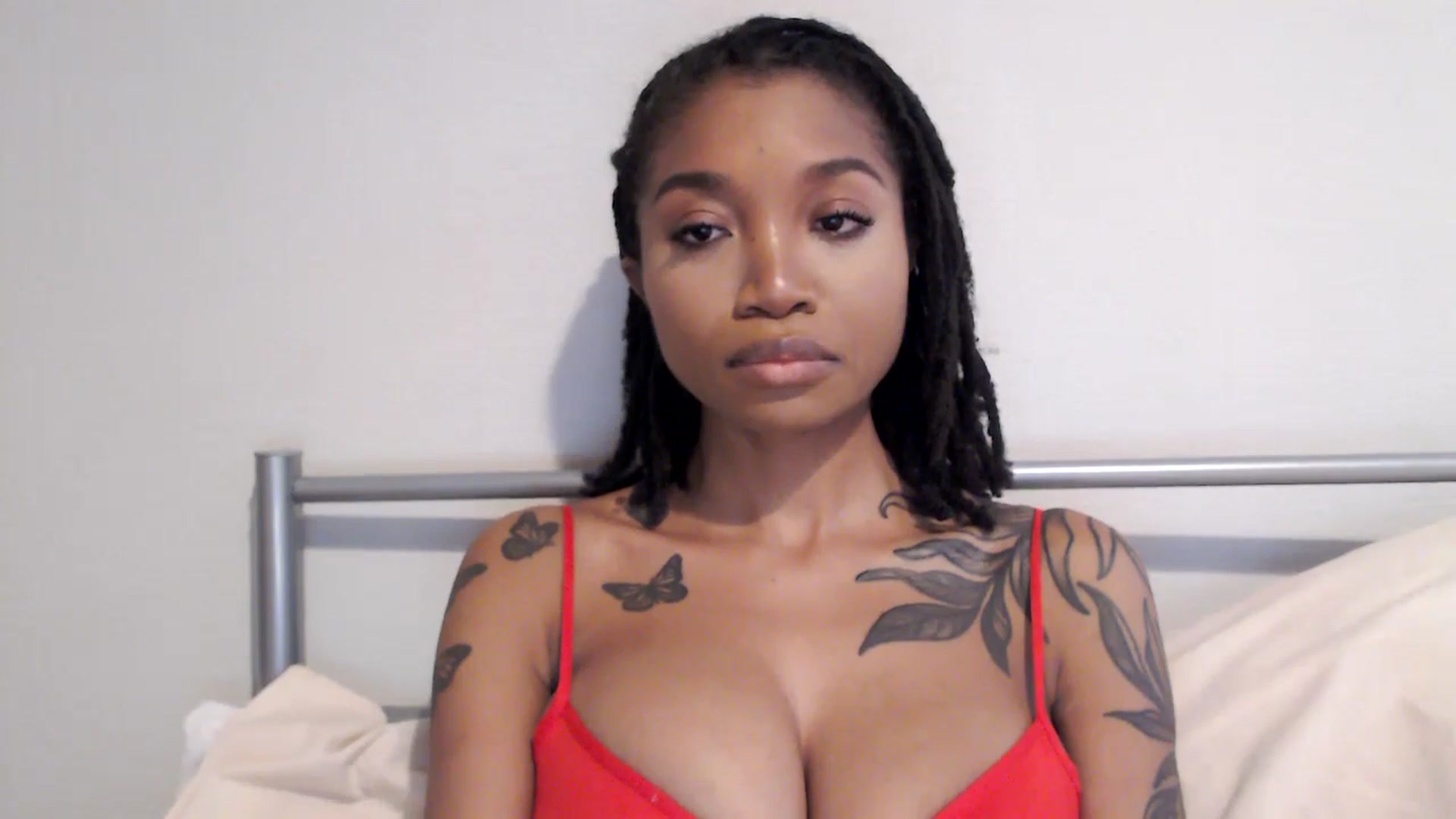 Gallery image thumbnail from KimmiDoka's myfreecams stream on, 04/25/2024, 18:57 image 5 of 20