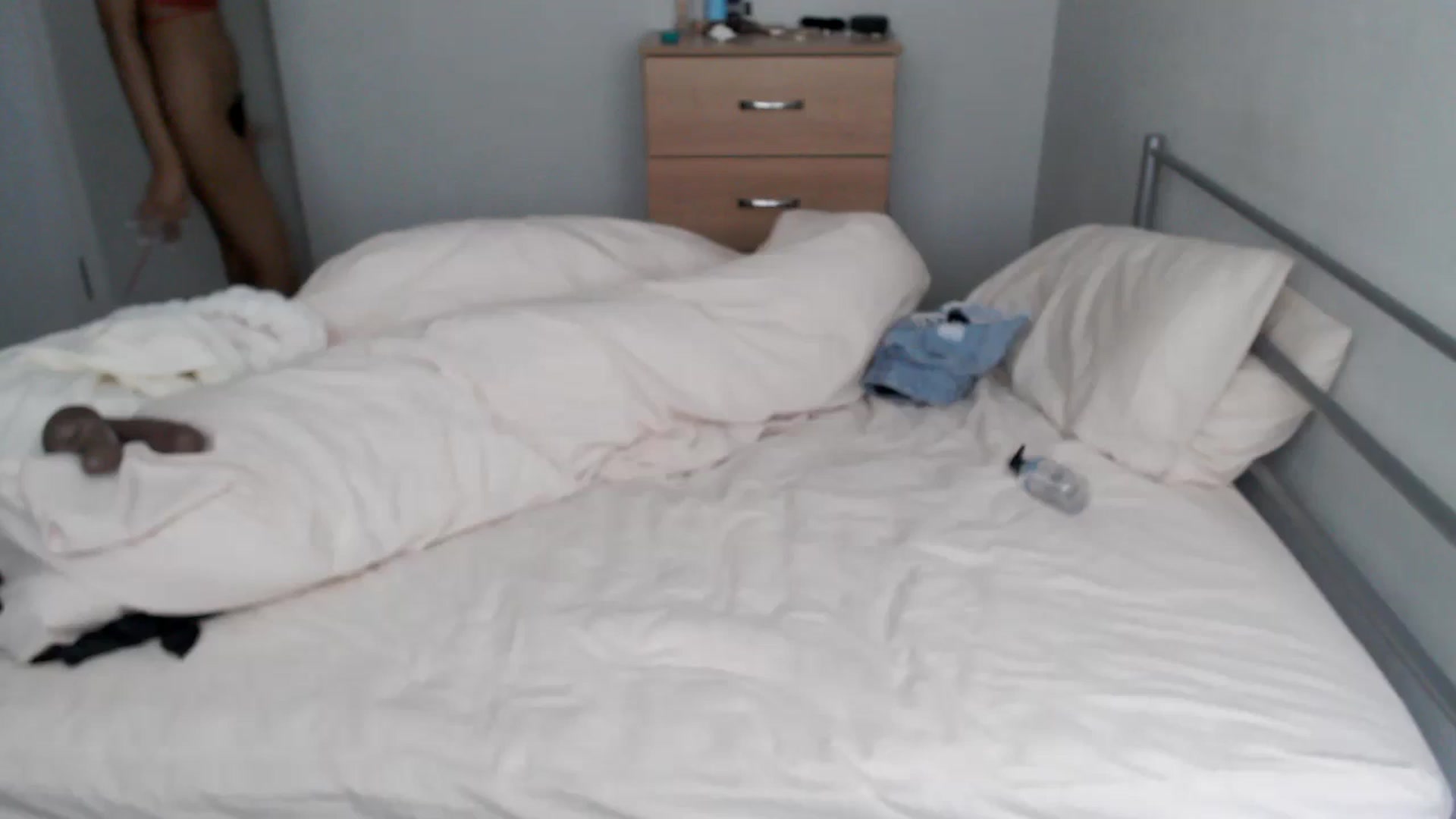 Gallery image thumbnail from KimmiDoka's myfreecams stream on, 05/04/2024, 14:31 image 13 of 20