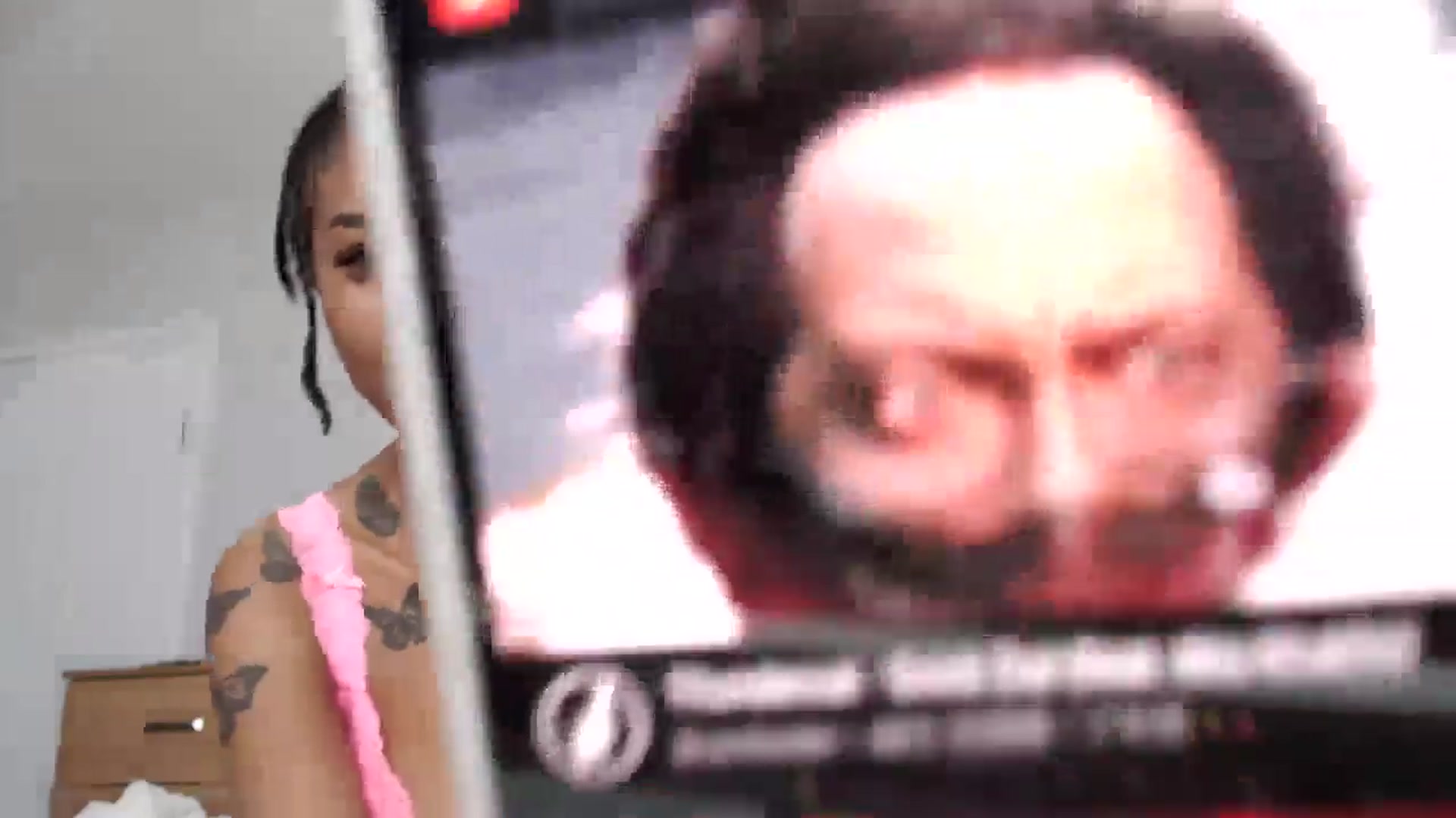 Gallery image thumbnail from KimmiDoka's myfreecams stream on, 06/08/2024, 15:39 image 2 of 20