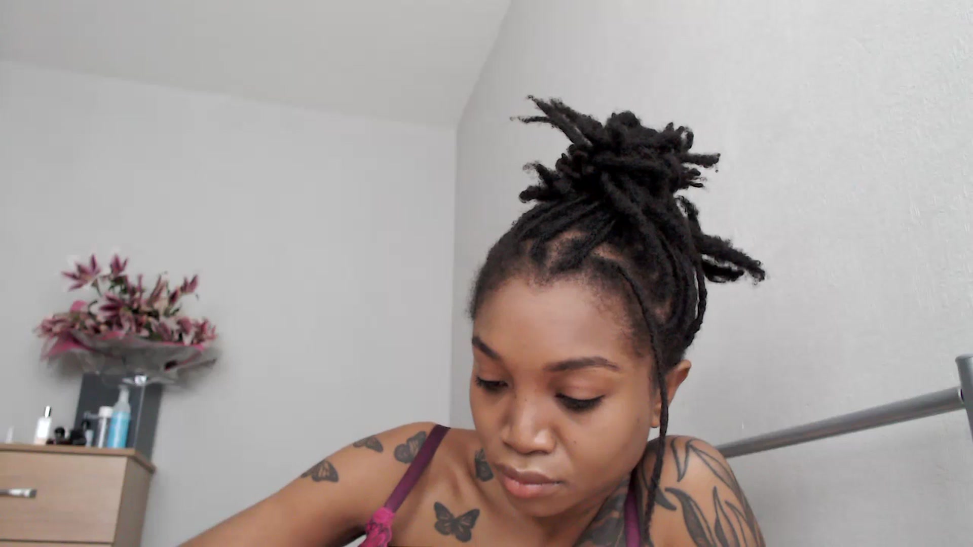 Gallery image thumbnail from KimmiDoka's myfreecams stream on, 07/18/2024, 17:12 image 4 of 20