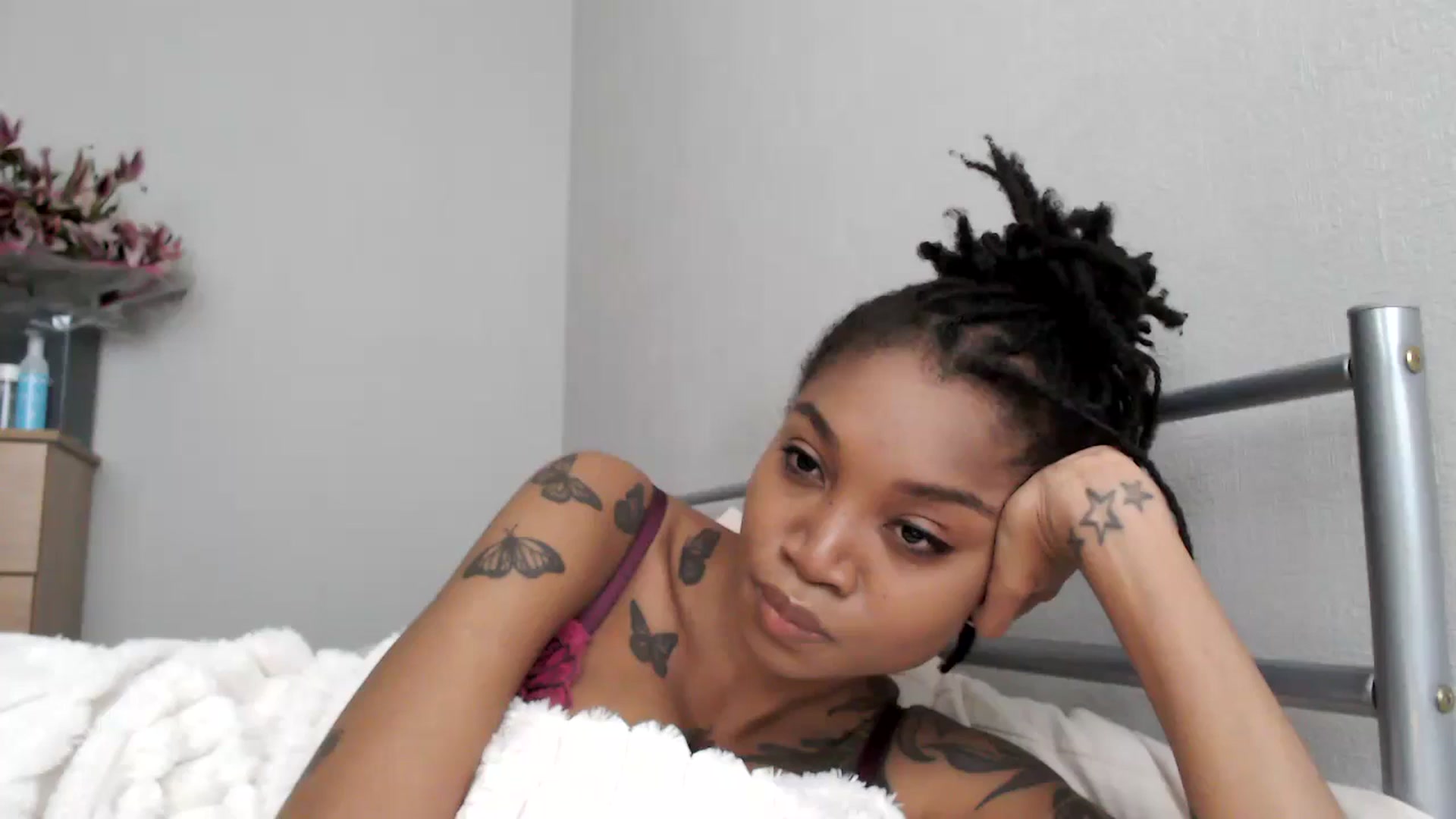 Gallery image thumbnail from KimmiDoka's myfreecams stream on, 07/18/2024, 17:12 image 10 of 20