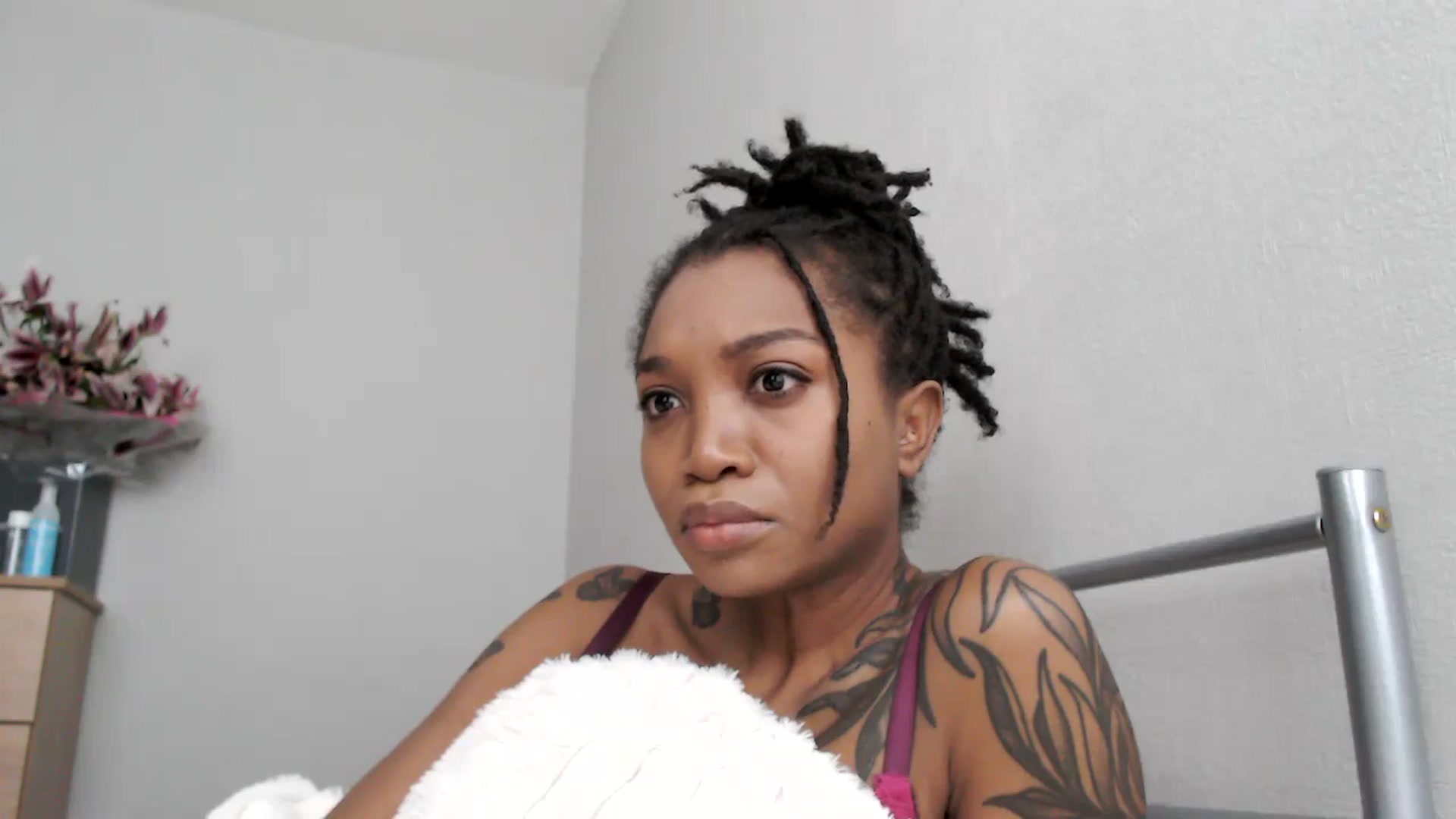 Gallery image thumbnail from KimmiDoka's myfreecams stream on, 07/18/2024, 17:12 image 9 of 20