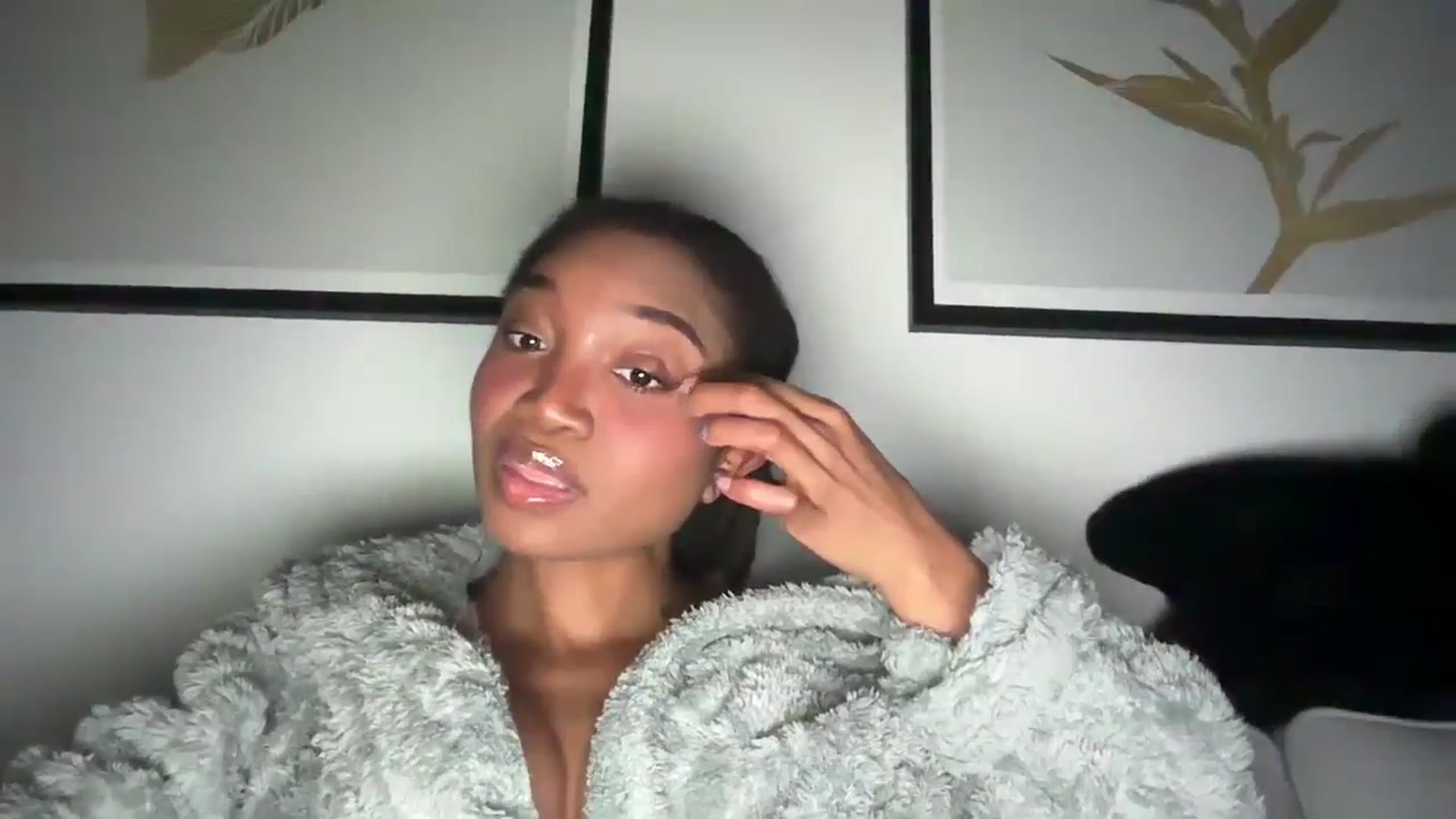 Gallery image thumbnail from KimmiDoka's myfreecams stream on, 10/28/2024, 18:41 image 19 of 20