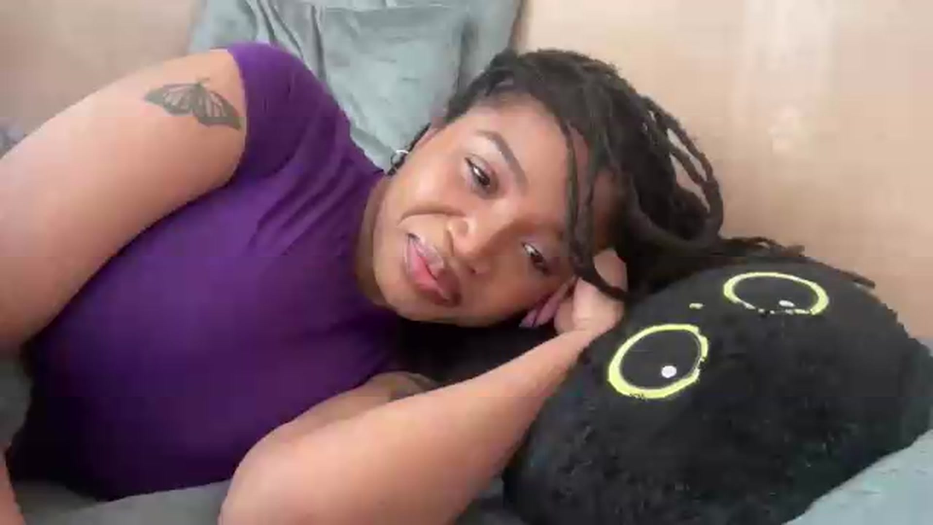 Gallery image thumbnail from KimmiDoka's myfreecams stream on, 05/19/2026, 18:27 image 6 of 20
