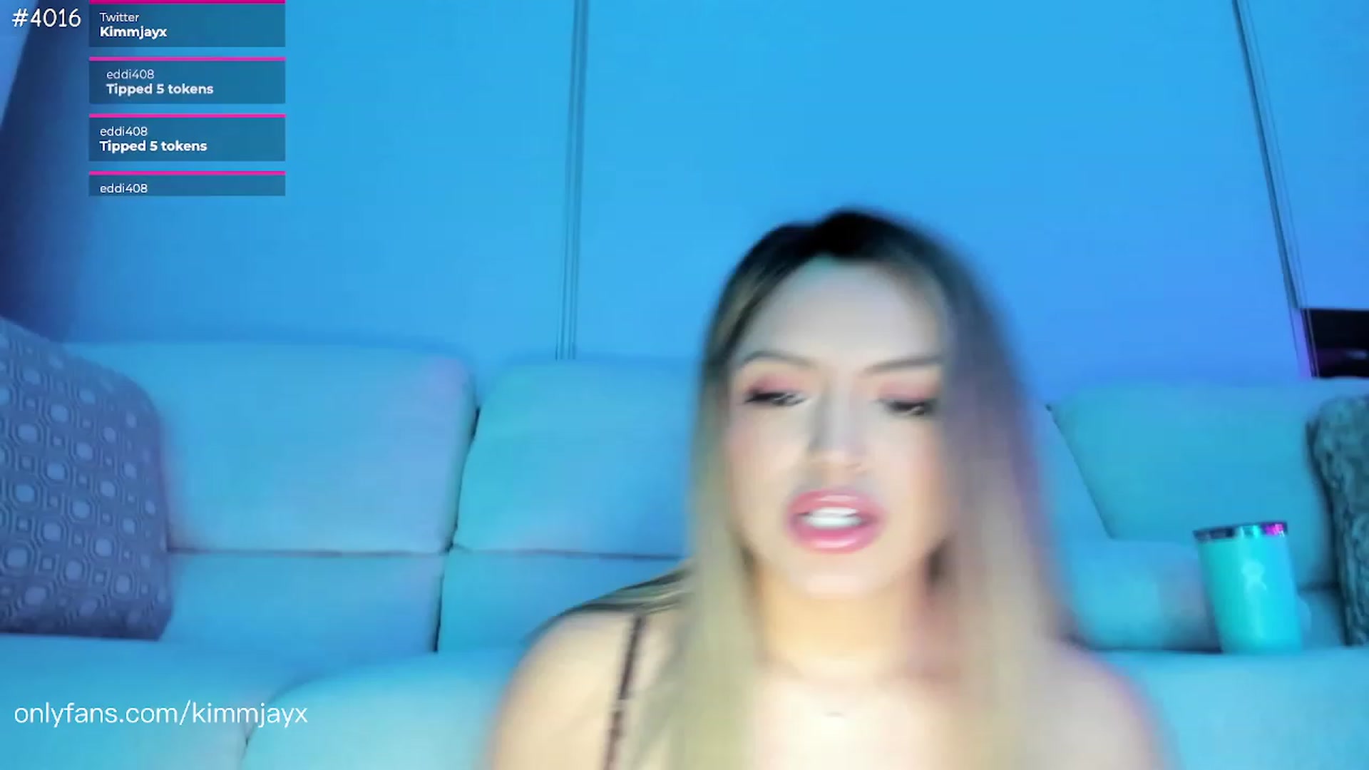 Gallery image thumbnail from Kimmjayx's myfreecams stream on, 03/14/2023, 06:42 image 10 of 20