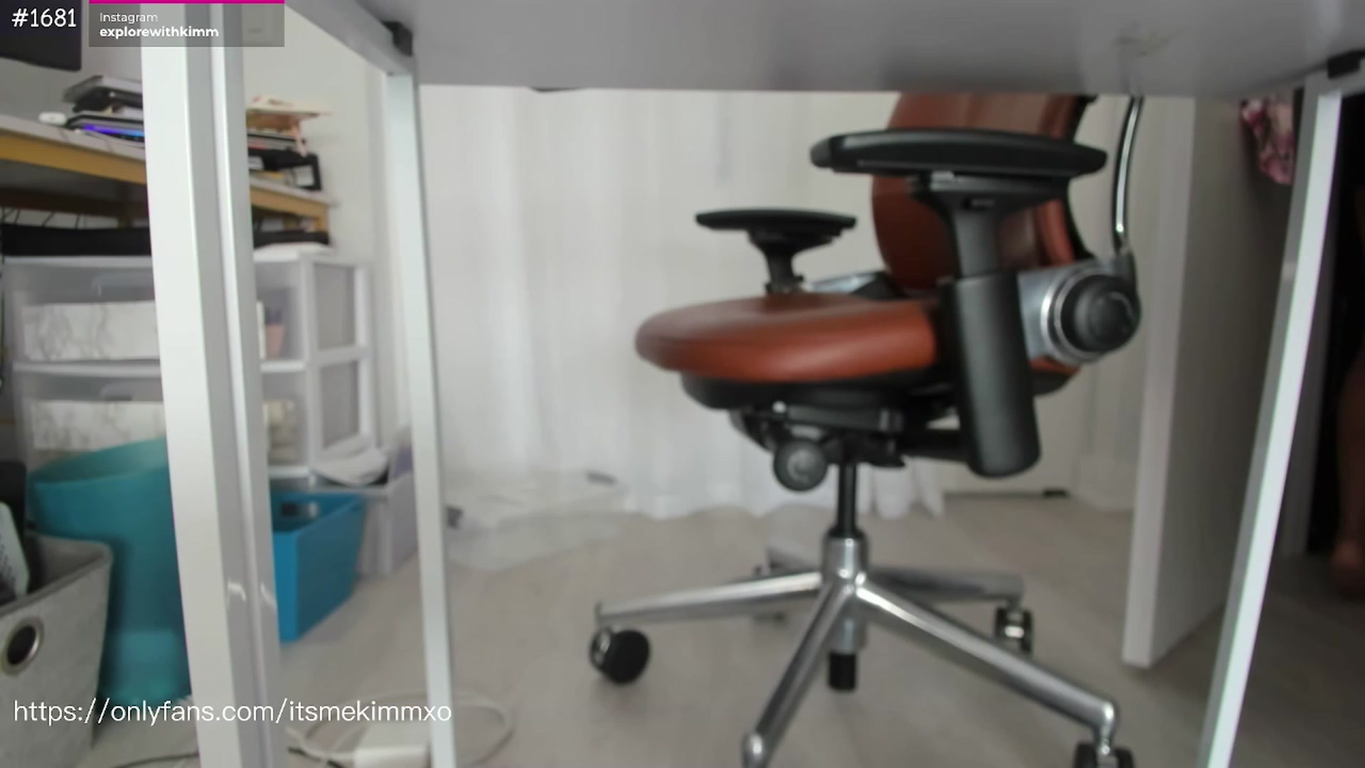 Gallery image thumbnail from Kimmjayx's myfreecams stream on, 07/11/2023, 20:38 image 14 of 20