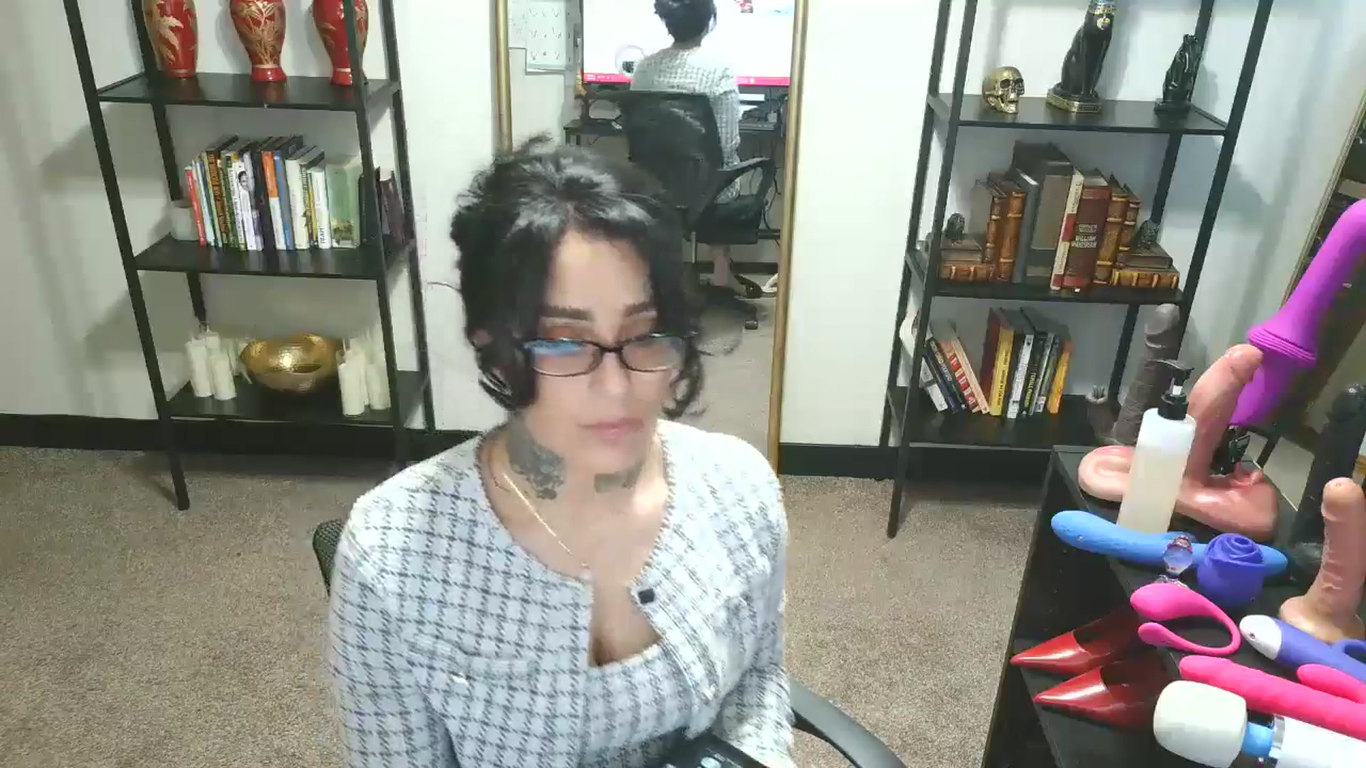 Gallery image thumbnail from KimmyKitten28's myfreecams stream on, 03/19/2026, 14:01 image 8 of 20