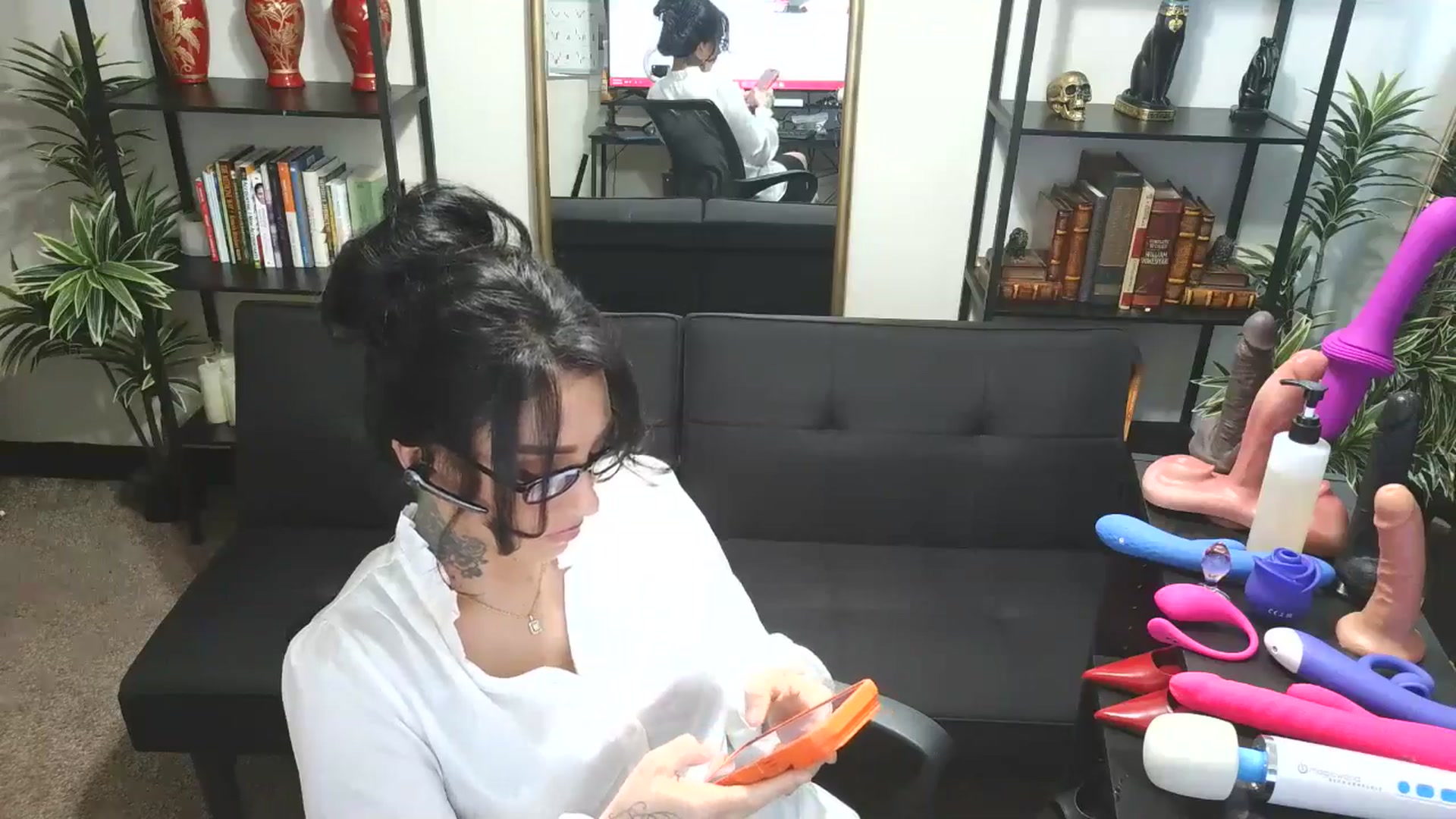 Gallery image thumbnail from KimmyKitten28's myfreecams stream on, 03/19/2026, 15:56 image 3 of 20