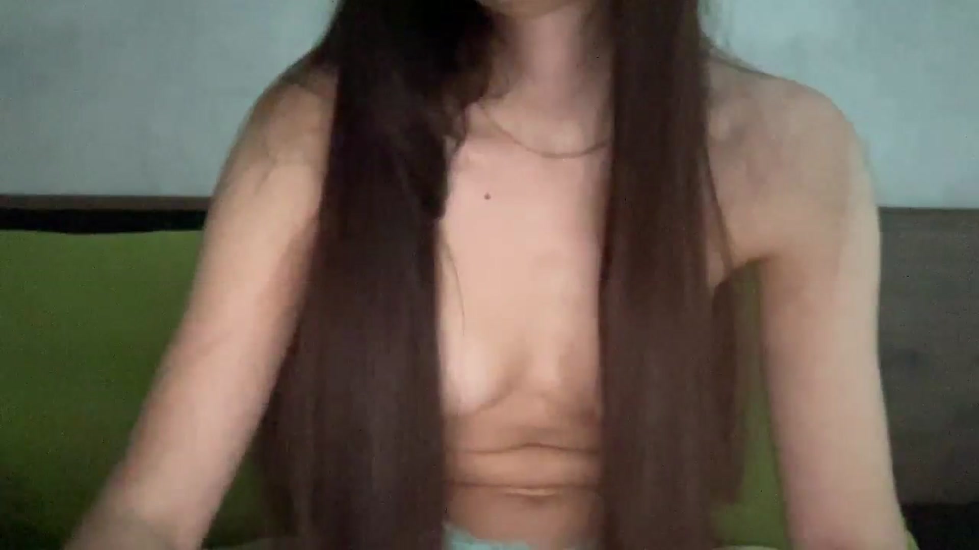 Gallery image thumbnail from KimmyReigns's myfreecams stream on, 10/12/2025, 13:59 image 2 of 20