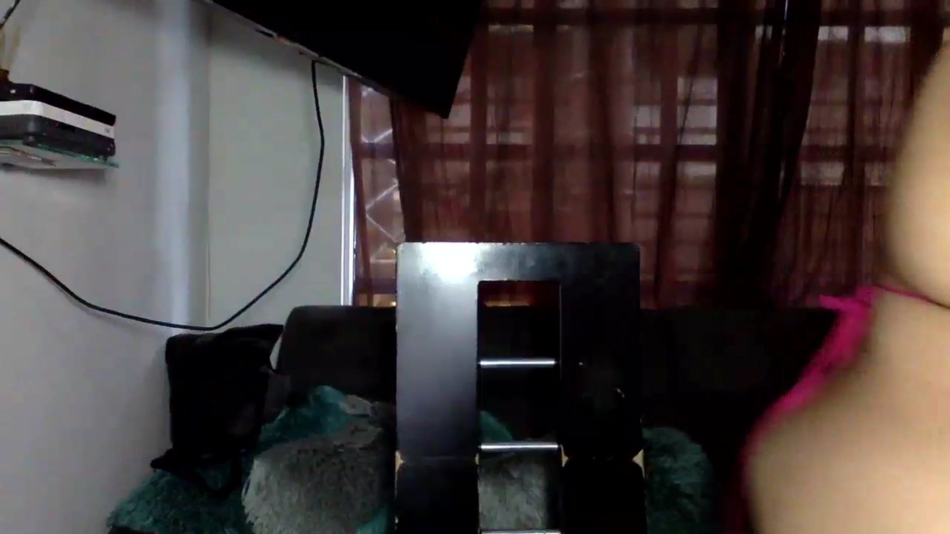 Gallery image thumbnail from KimmyStone's myfreecams stream on, 02/17/2025, 15:49 image 12 of 20