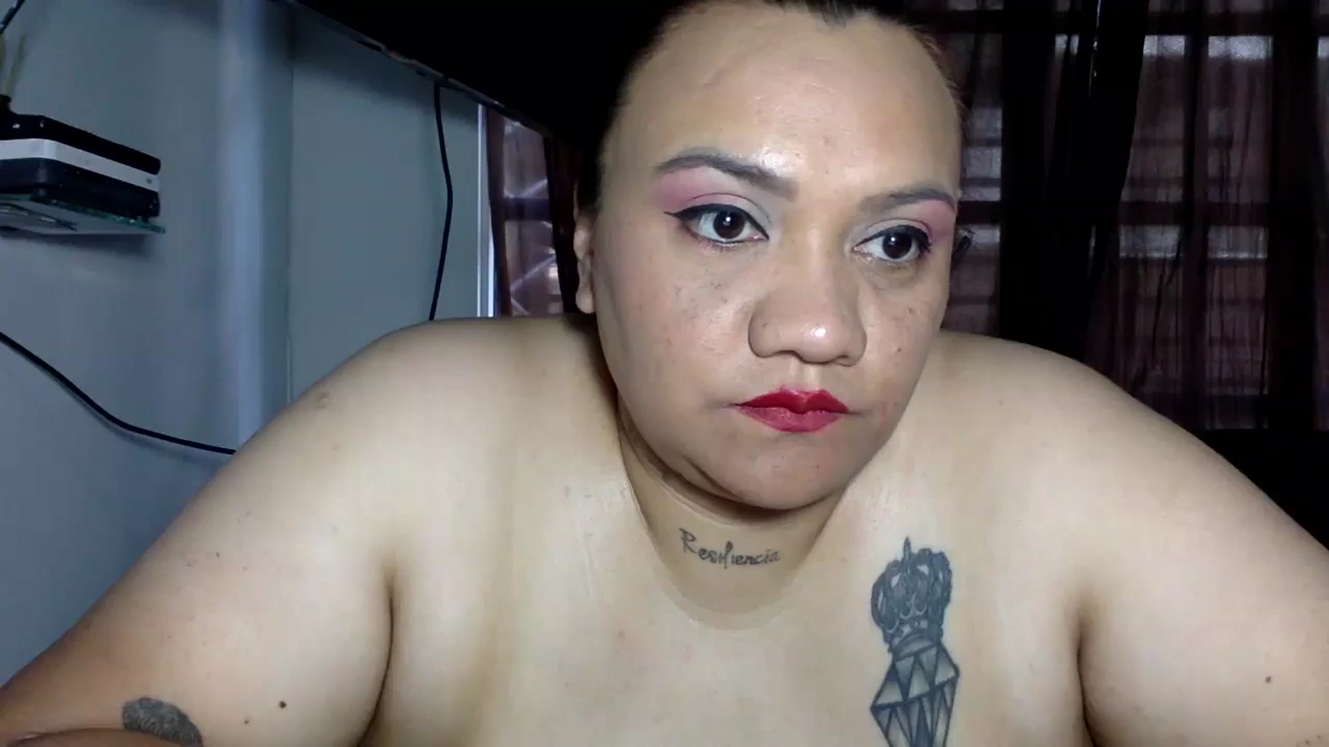Gallery image thumbnail from KimmyStone's myfreecams stream on, 02/17/2025, 15:49 image 5 of 20