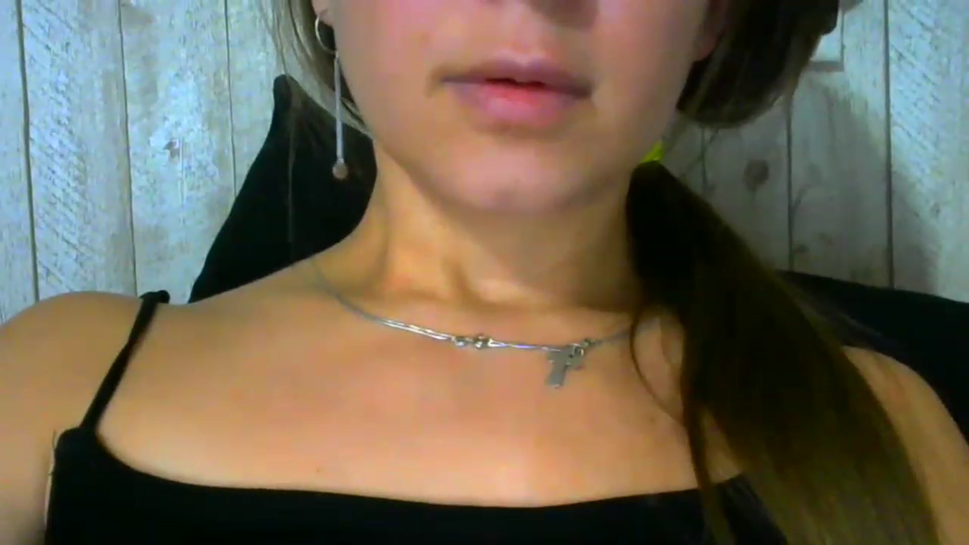 Gallery image thumbnail from Kimmy_Jane's myfreecams stream on, 12/29/2022, 14:38 image 13 of 20