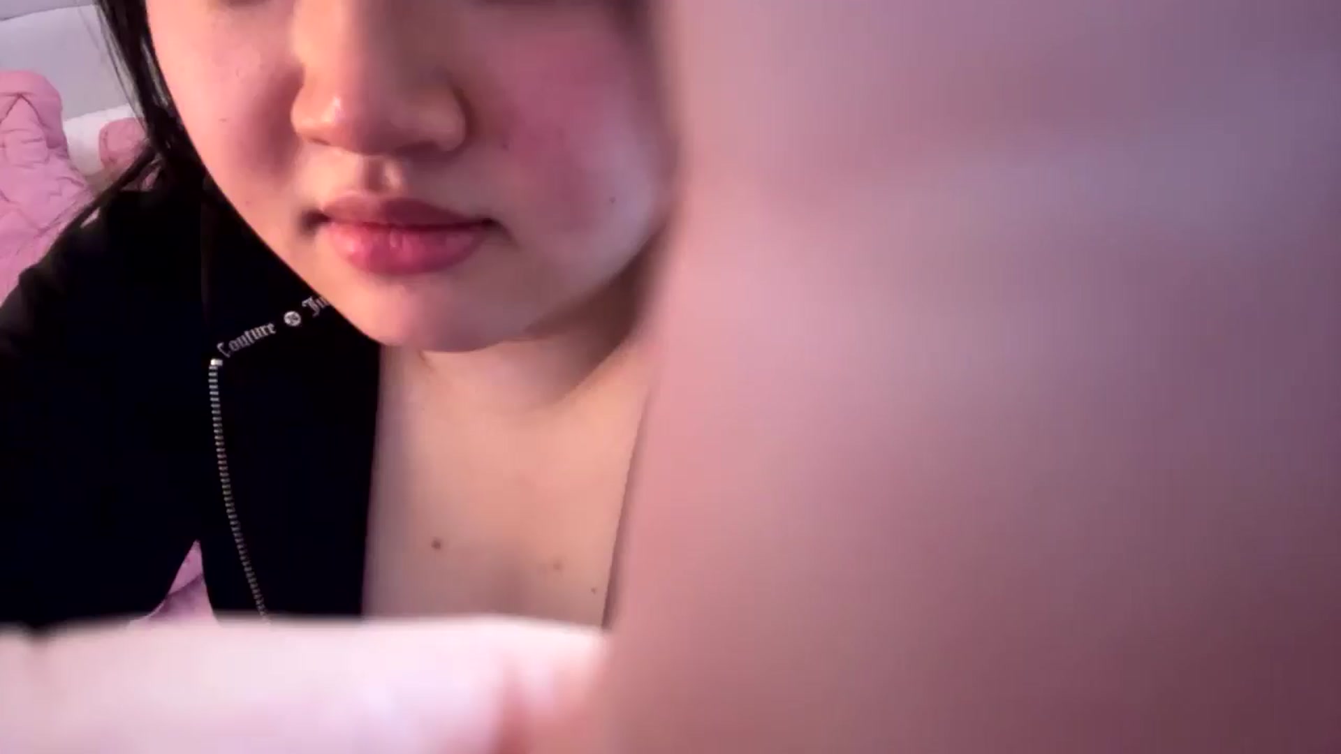 Gallery image thumbnail from Kimsquidxo's myfreecams stream on, 12/08/2024, 19:57 image 20 of 20