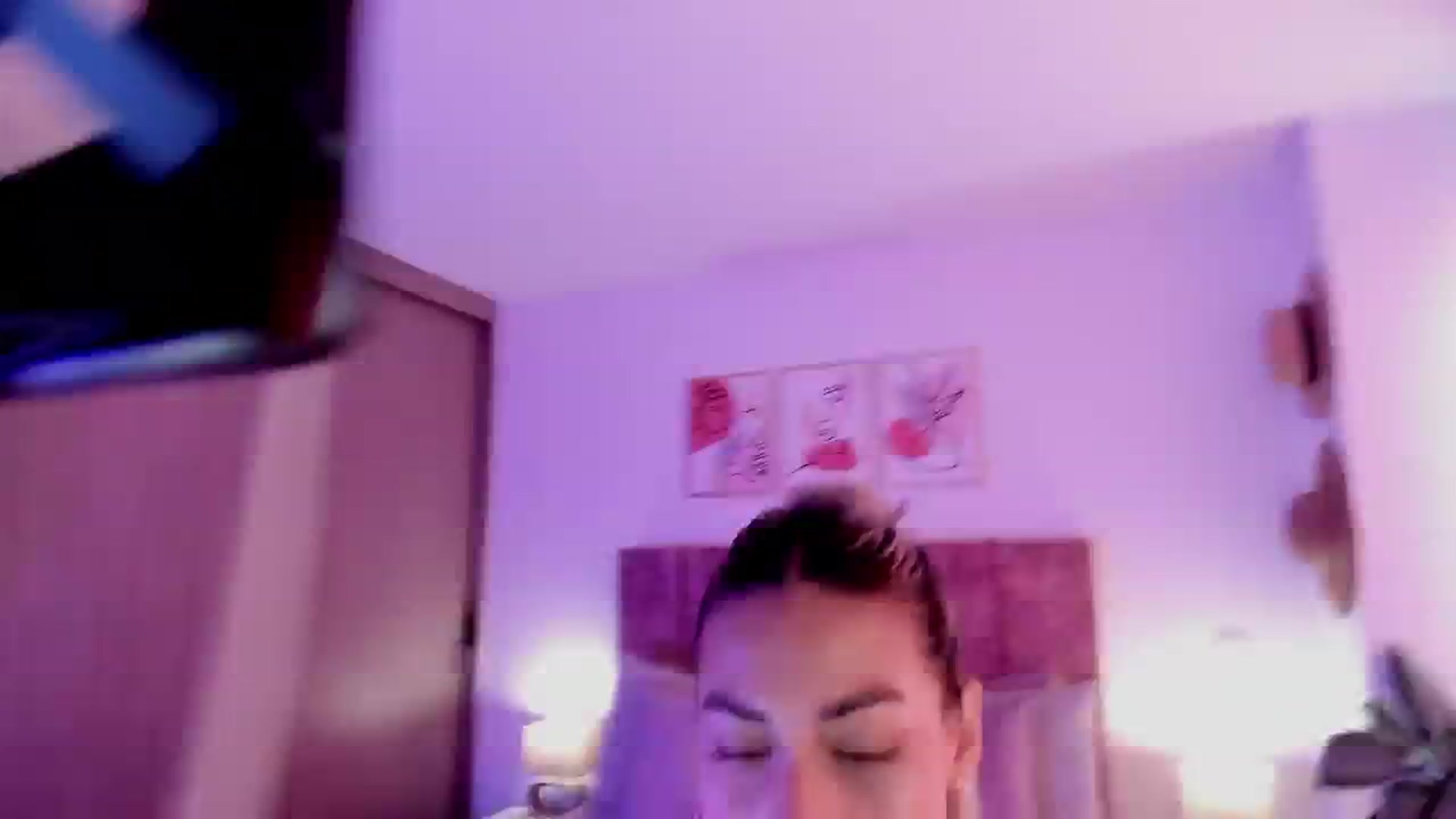 Gallery image thumbnail from Kimsummer25's myfreecams stream on, 03/19/2026, 16:29 image 1 of 20