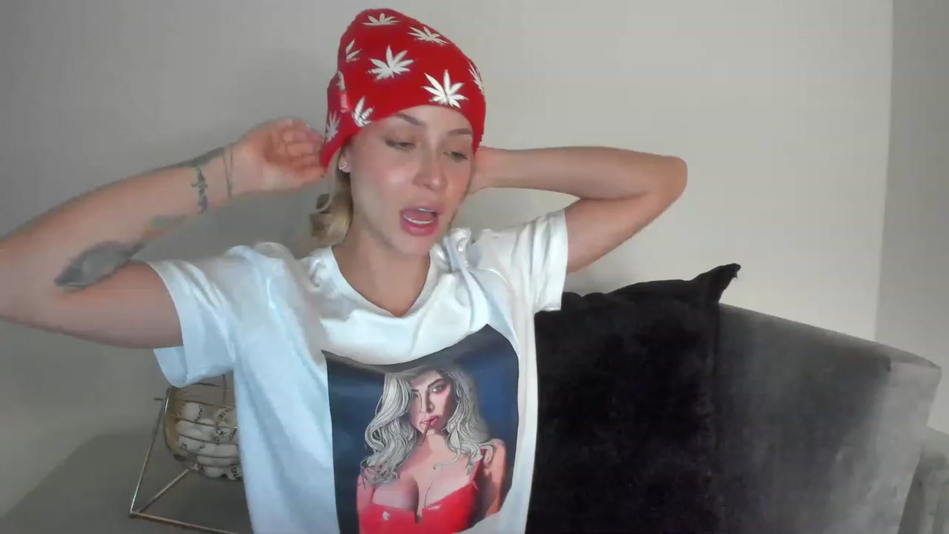 Gallery image thumbnail from Kimtylor_'s myfreecams stream on, 12/10/2022, 02:39 image 20 of 20