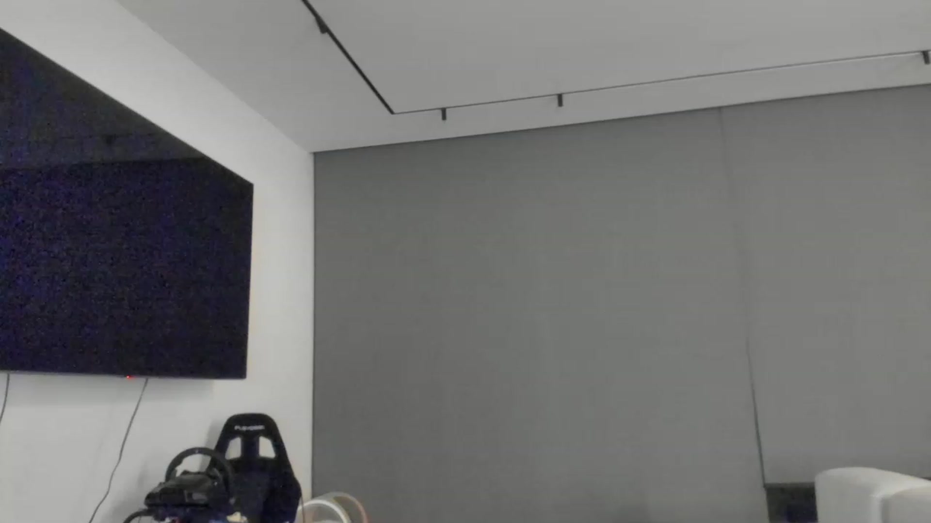 Gallery image thumbnail from Kimtylor_'s myfreecams stream on, 02/27/2023, 03:19 image 16 of 20