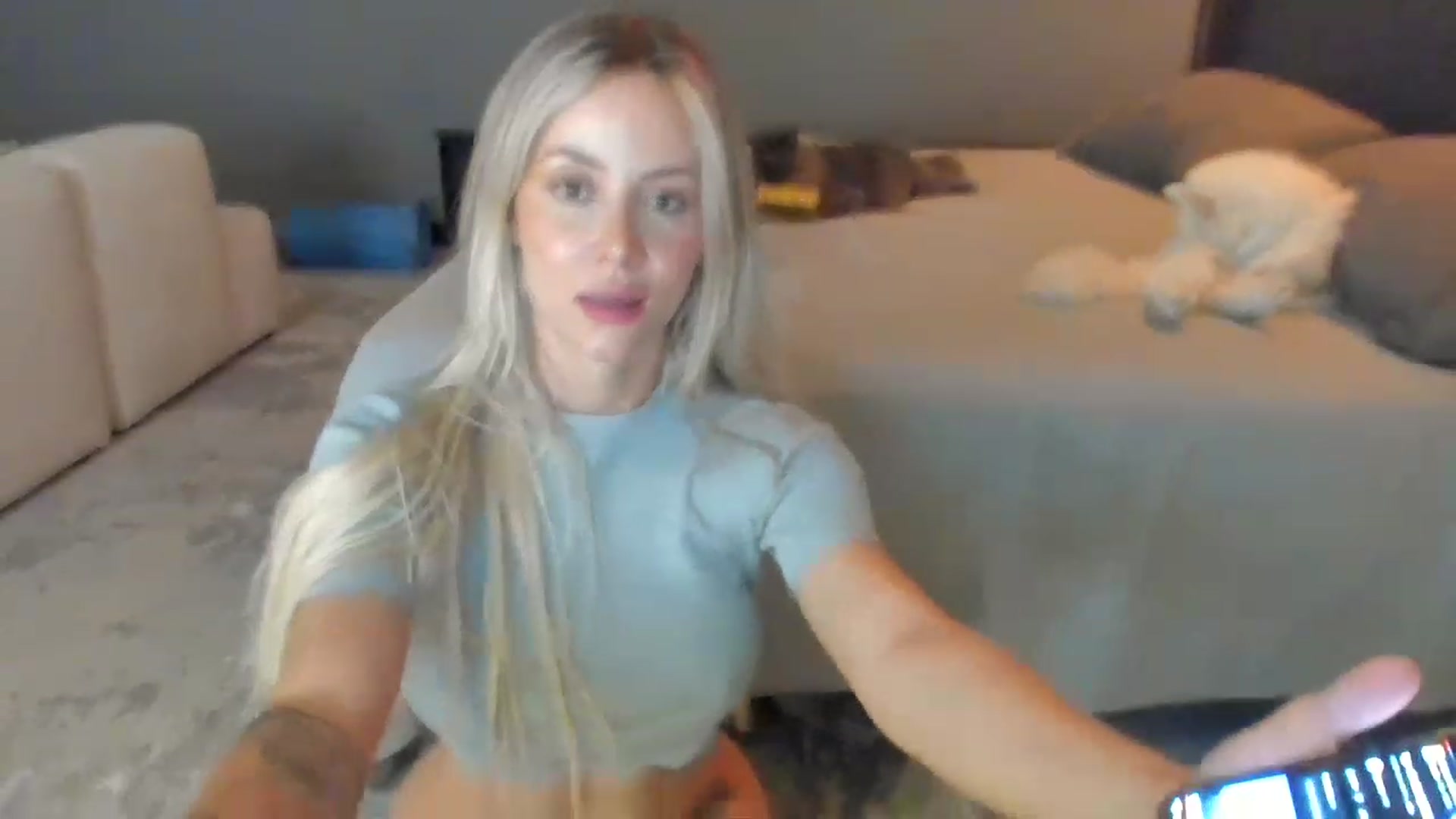 Gallery image thumbnail from Kimtylor_'s myfreecams stream on, 03/25/2023, 05:34 image 5 of 20