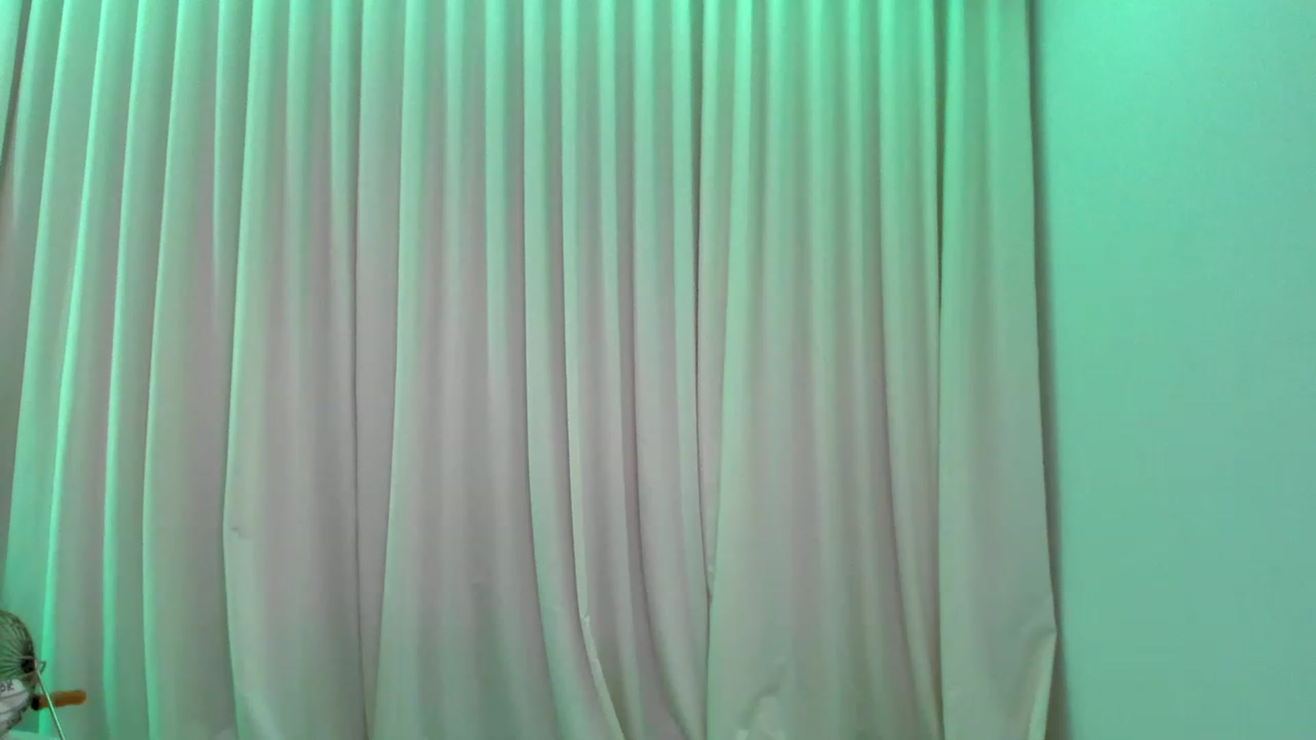 Gallery image thumbnail from Kimtylor_'s myfreecams stream on, 04/26/2023, 03:29 image 7 of 20