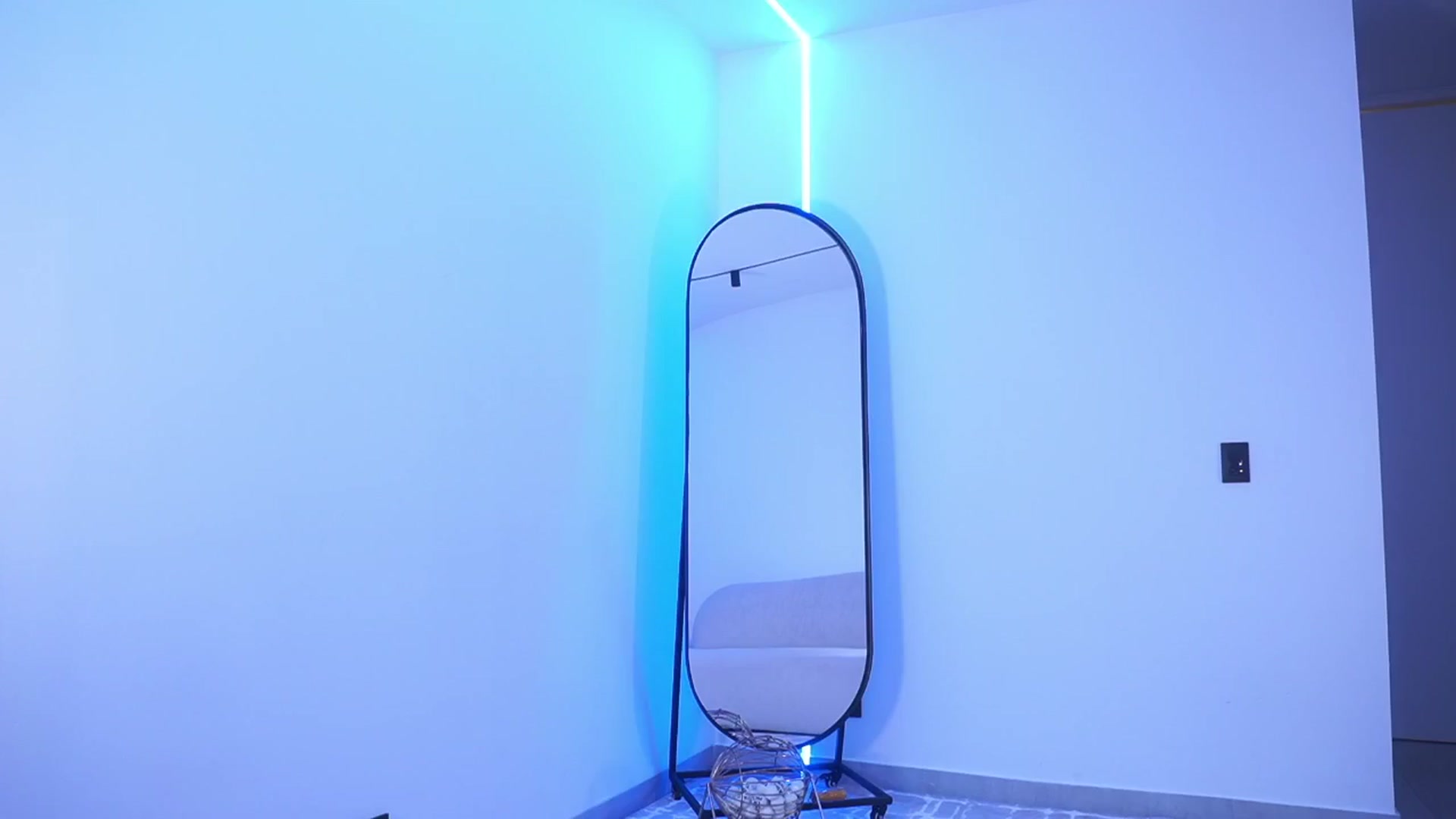 Gallery image thumbnail from Kimtylor_'s myfreecams stream on, 10/23/2025, 05:40 image 6 of 20