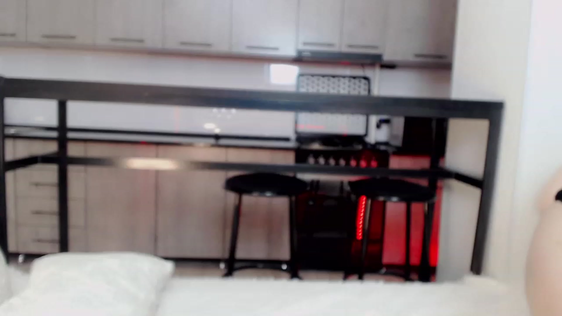 Gallery image thumbnail from Kimurakim's myfreecams stream on, 11/16/2022, 18:13 image 20 of 20