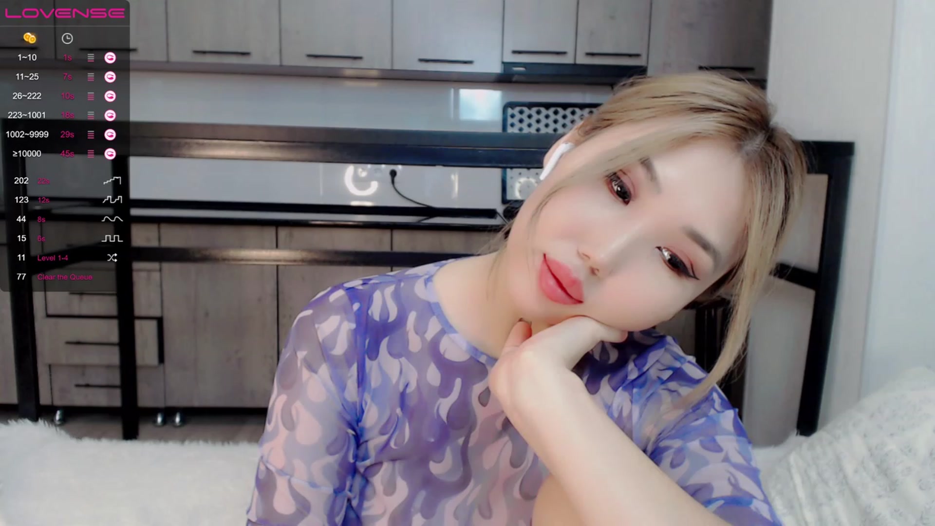 Gallery image thumbnail from Kimurakim's myfreecams stream on, 11/17/2022, 17:57 image 19 of 20
