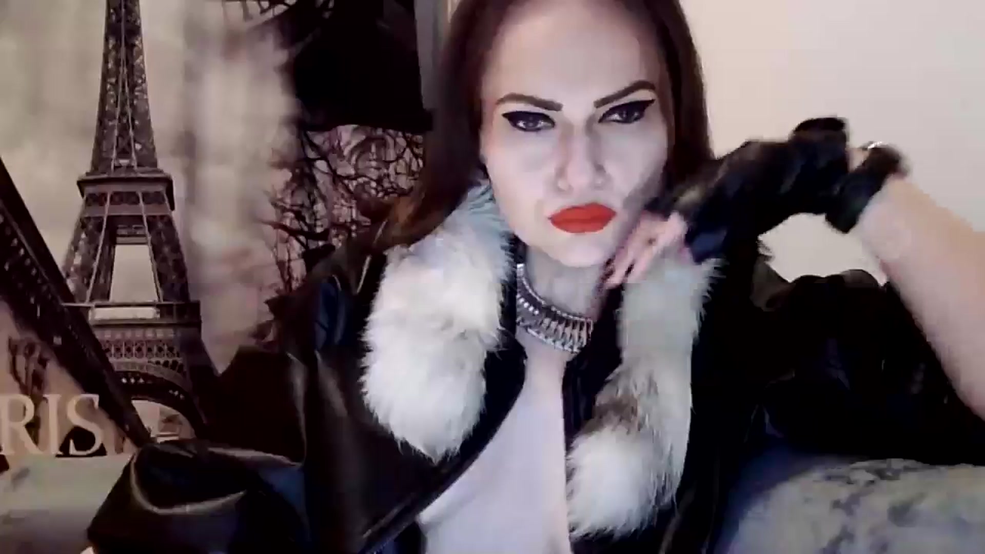 Gallery image thumbnail from KinKueen's myfreecams stream on, 01/31/2026, 16:17 image 12 of 20