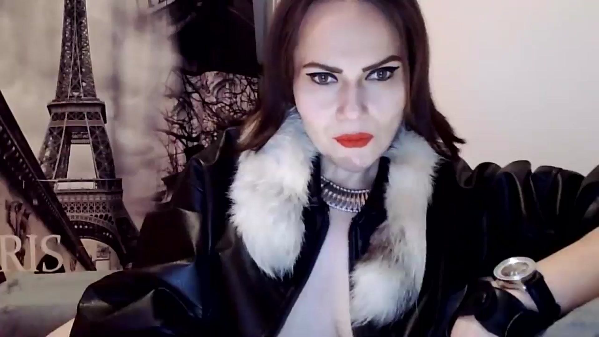 Gallery image thumbnail from KinKueen's myfreecams stream on, 01/31/2026, 16:17 image 14 of 20
