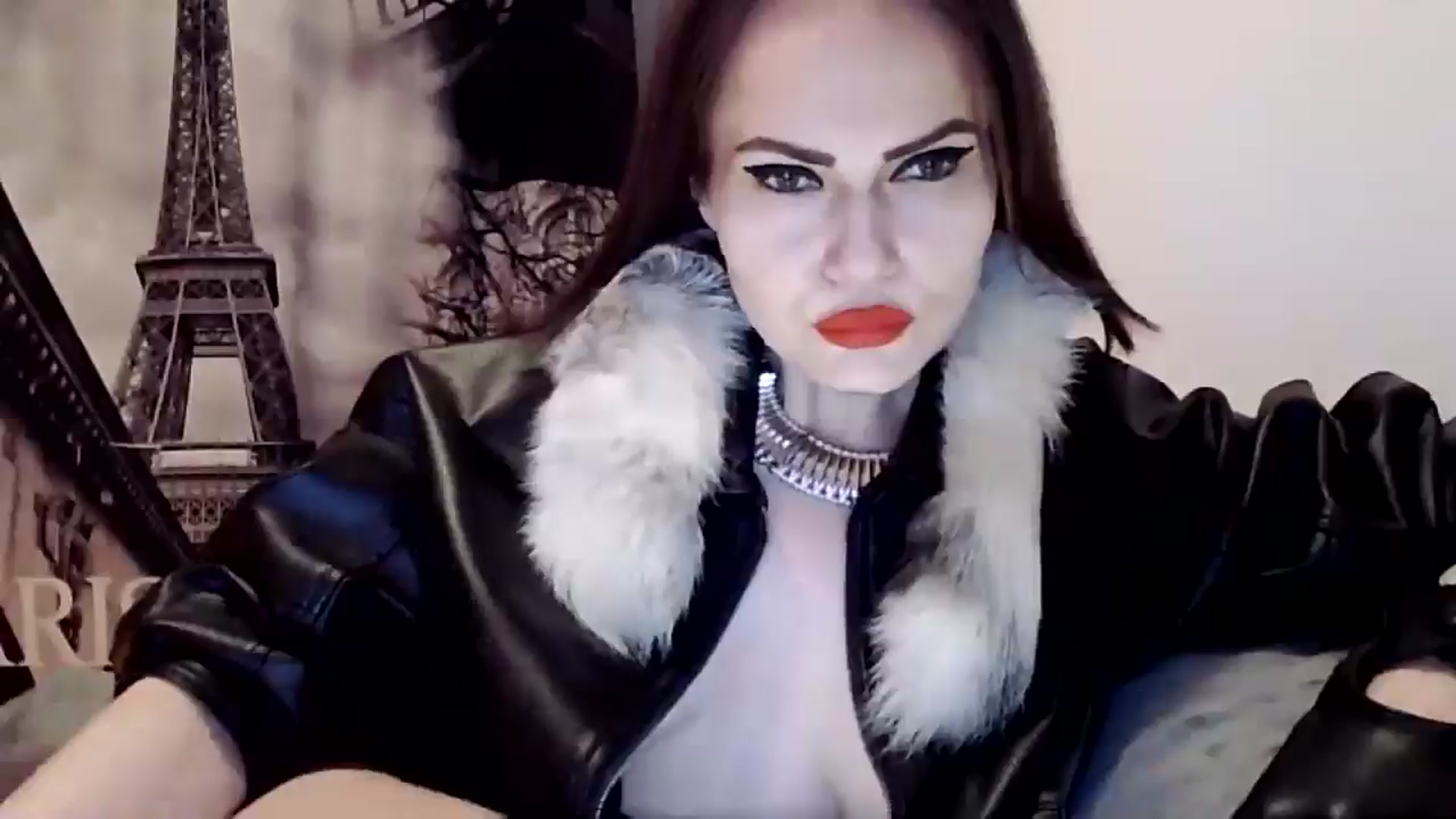 Gallery image thumbnail from KinKueen's myfreecams stream on, 01/31/2026, 16:17 image 3 of 20