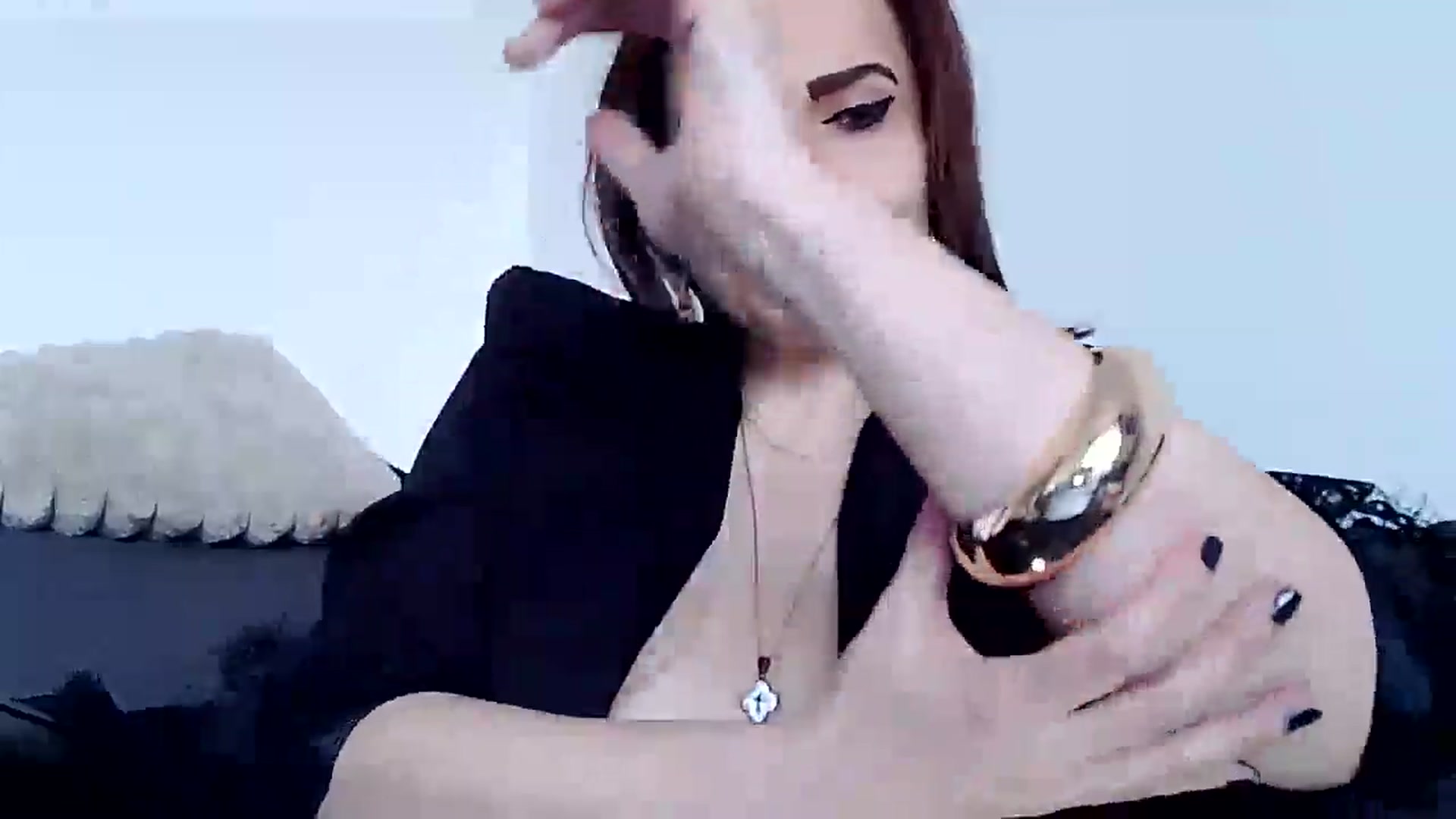 Gallery image thumbnail from KinKueen's myfreecams stream on, 03/17/2026, 14:05 image 6 of 20