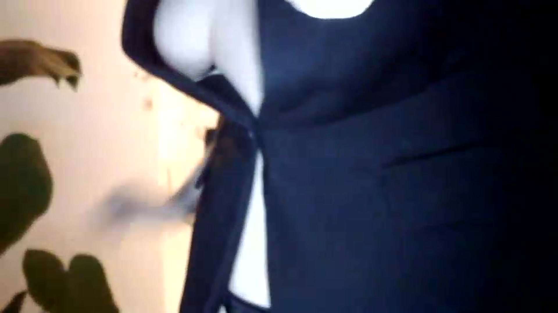 Gallery image thumbnail from KinKueen's myfreecams stream on, 06/12/2026, 18:32 image 14 of 20