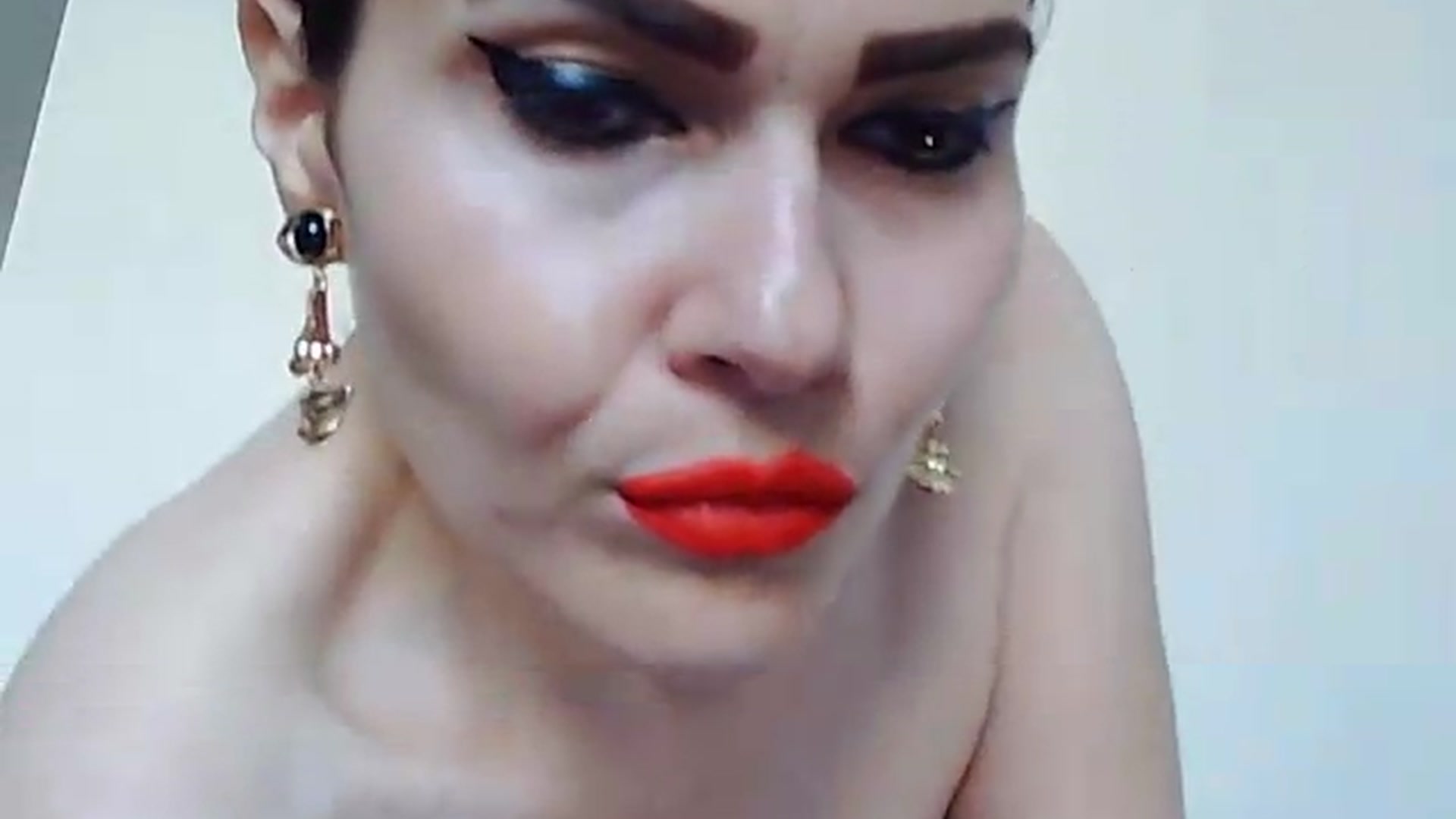 Gallery image thumbnail from KinKueen's myfreecams stream on, 07/10/2026, 06:55 image 11 of 20