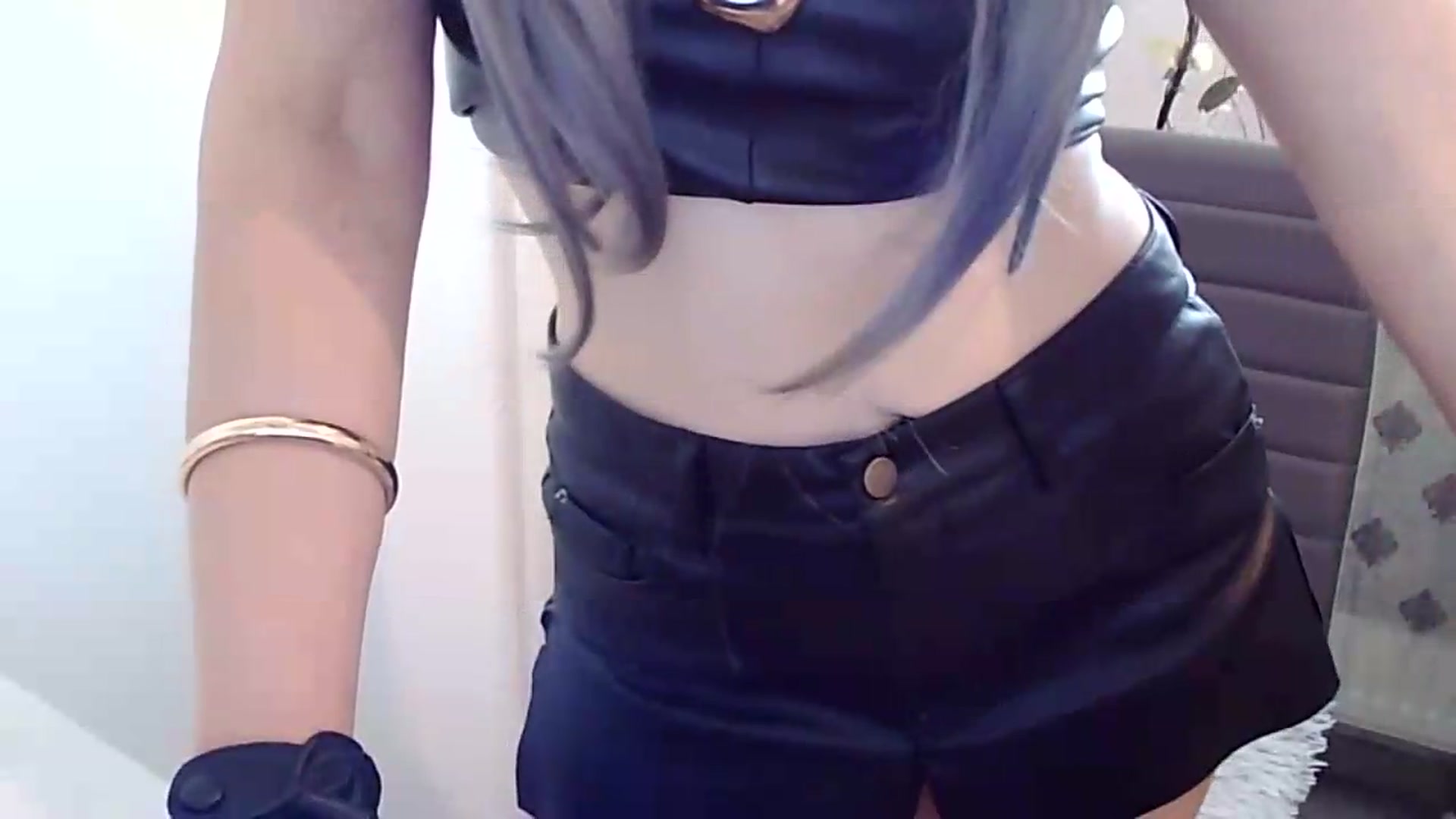 Gallery image thumbnail from KinKueen's myfreecams stream on, 07/19/2026, 11:56 image 9 of 20