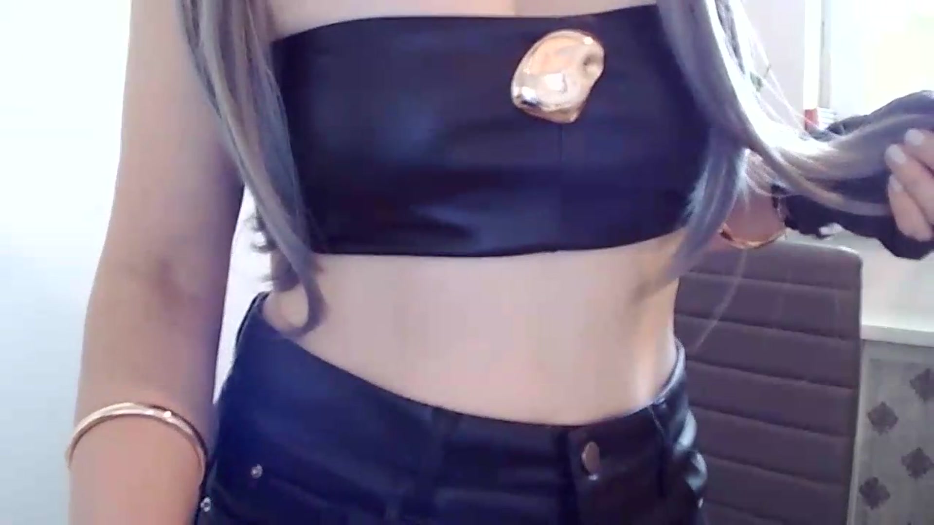 Gallery image thumbnail from KinKueen's myfreecams stream on, 07/19/2026, 11:56 image 8 of 20