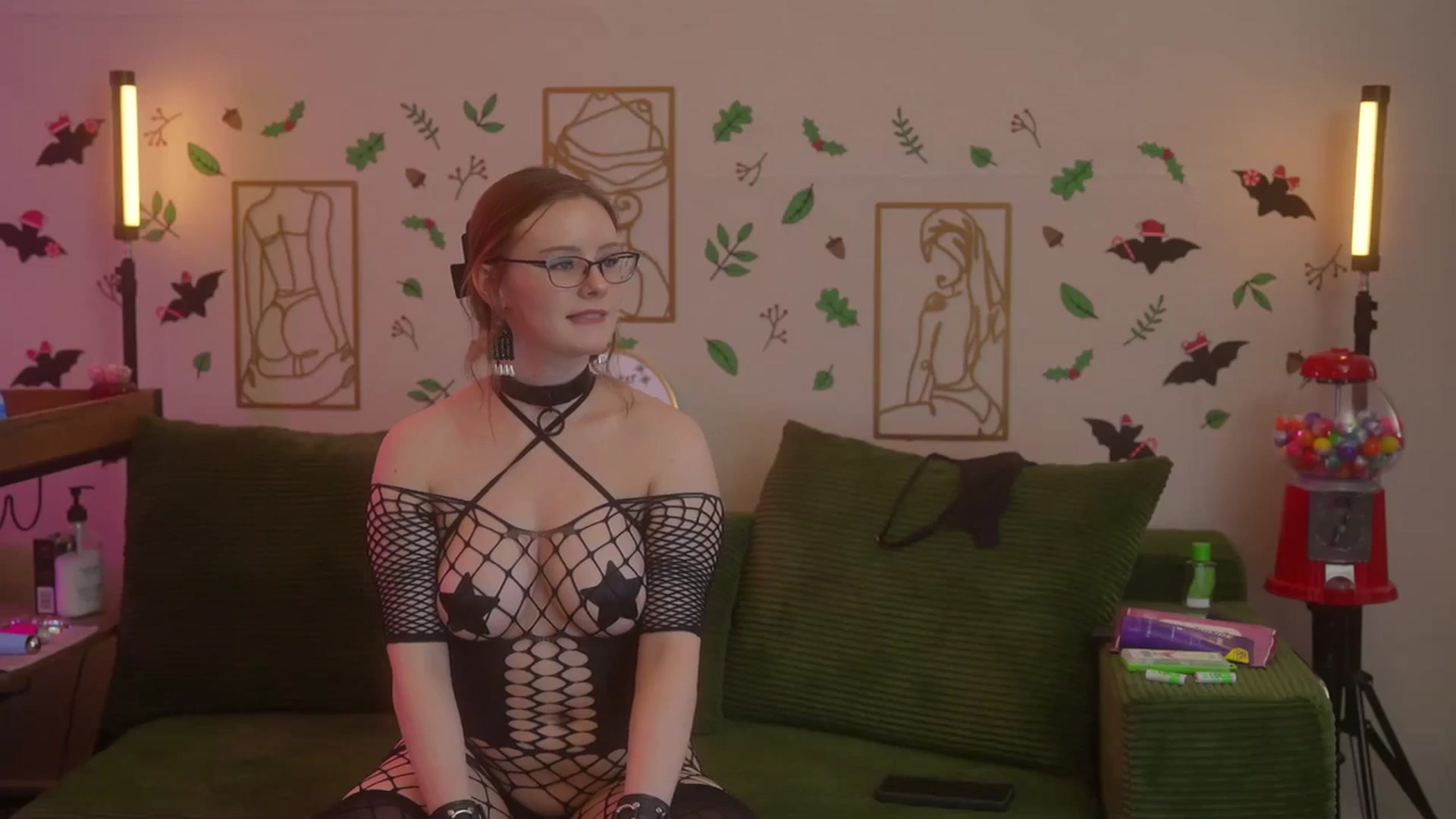 Gallery image thumbnail from Kindfruitbat's myfreecams stream on, 01/02/2026, 06:33 image 14 of 20