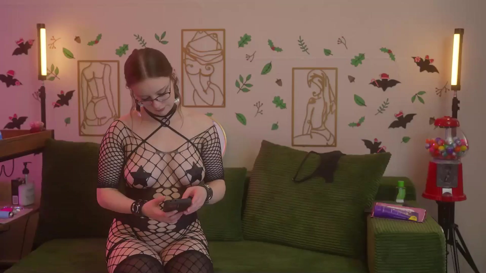 Gallery image thumbnail from Kindfruitbat's myfreecams stream on, 01/02/2026, 06:33 image 1 of 20