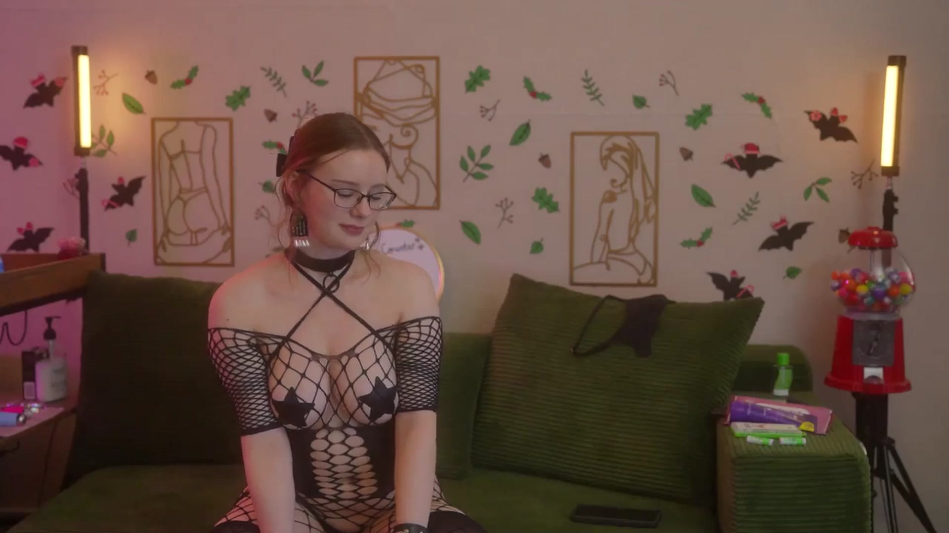 Gallery image thumbnail from Kindfruitbat's myfreecams stream on, 01/02/2026, 06:33 image 13 of 20