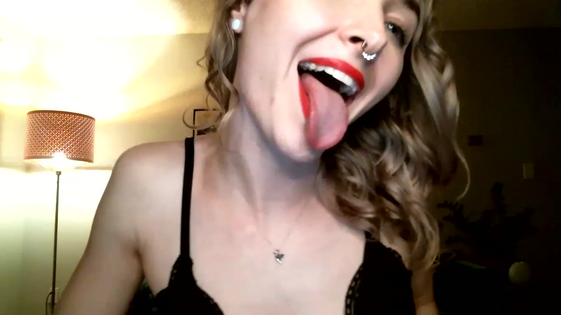 Gallery image thumbnail from KineticKoa's myfreecams stream on, 04/07/2023, 07:01 image 17 of 20