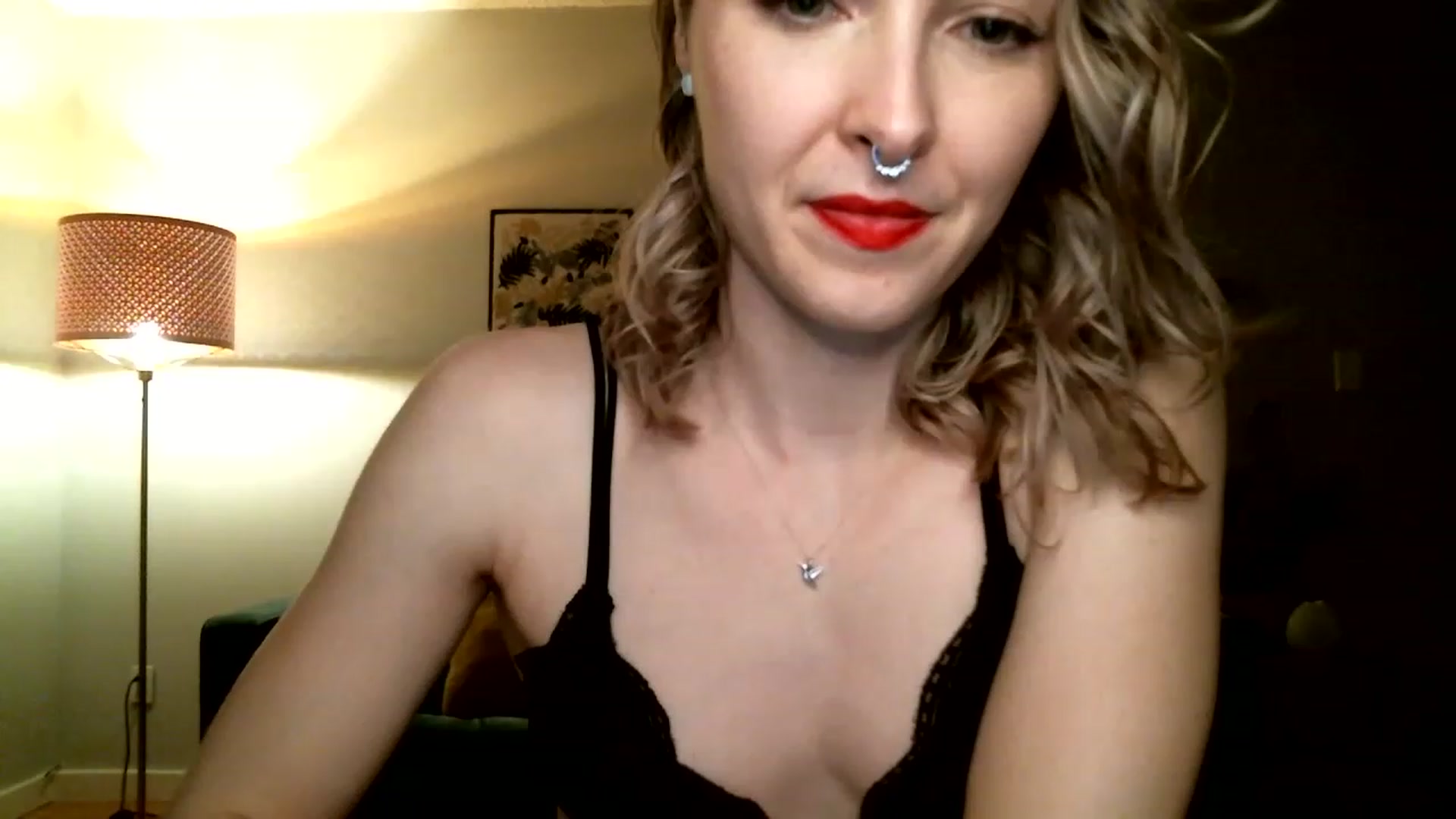Gallery image thumbnail from KineticKoa's myfreecams stream on, 04/07/2023, 08:05 image 14 of 20