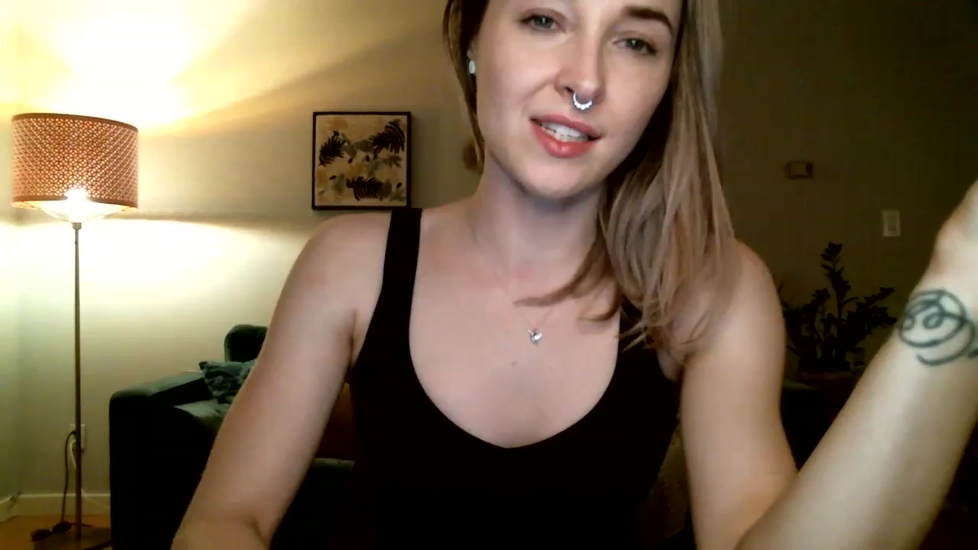 Gallery image thumbnail from KineticKoa's myfreecams stream on, 04/17/2023, 05:02 image 10 of 20