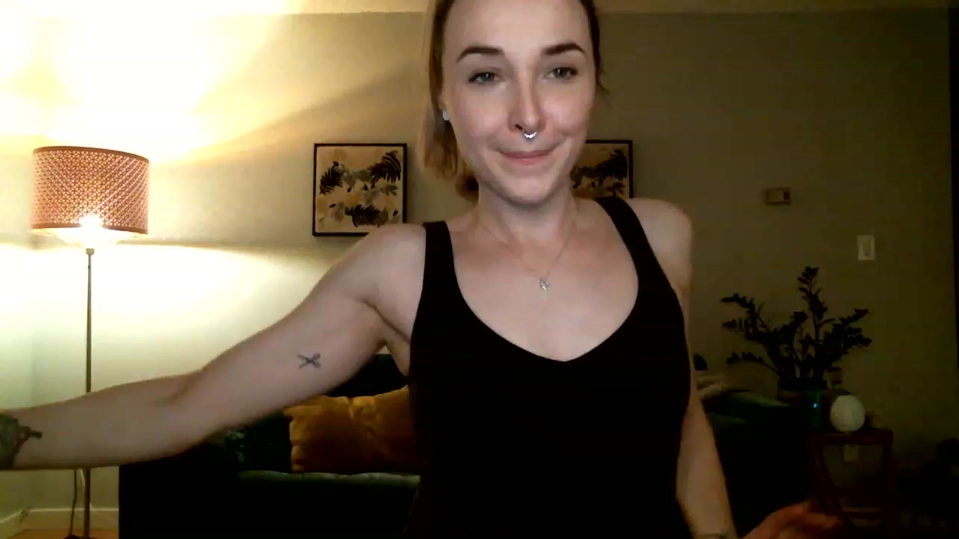Gallery image thumbnail from KineticKoa's myfreecams stream on, 04/17/2023, 05:02 image 1 of 20