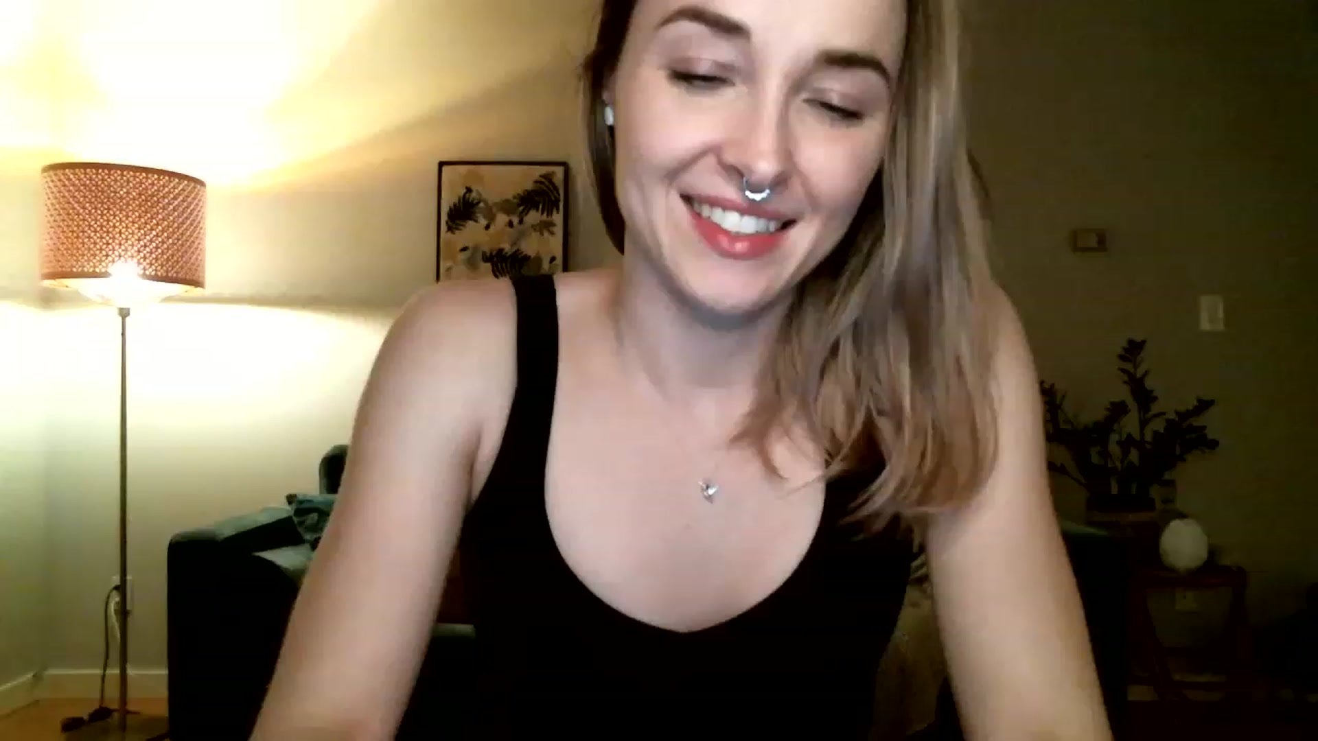 Gallery image thumbnail from KineticKoa's myfreecams stream on, 04/17/2023, 06:39 image 1 of 20